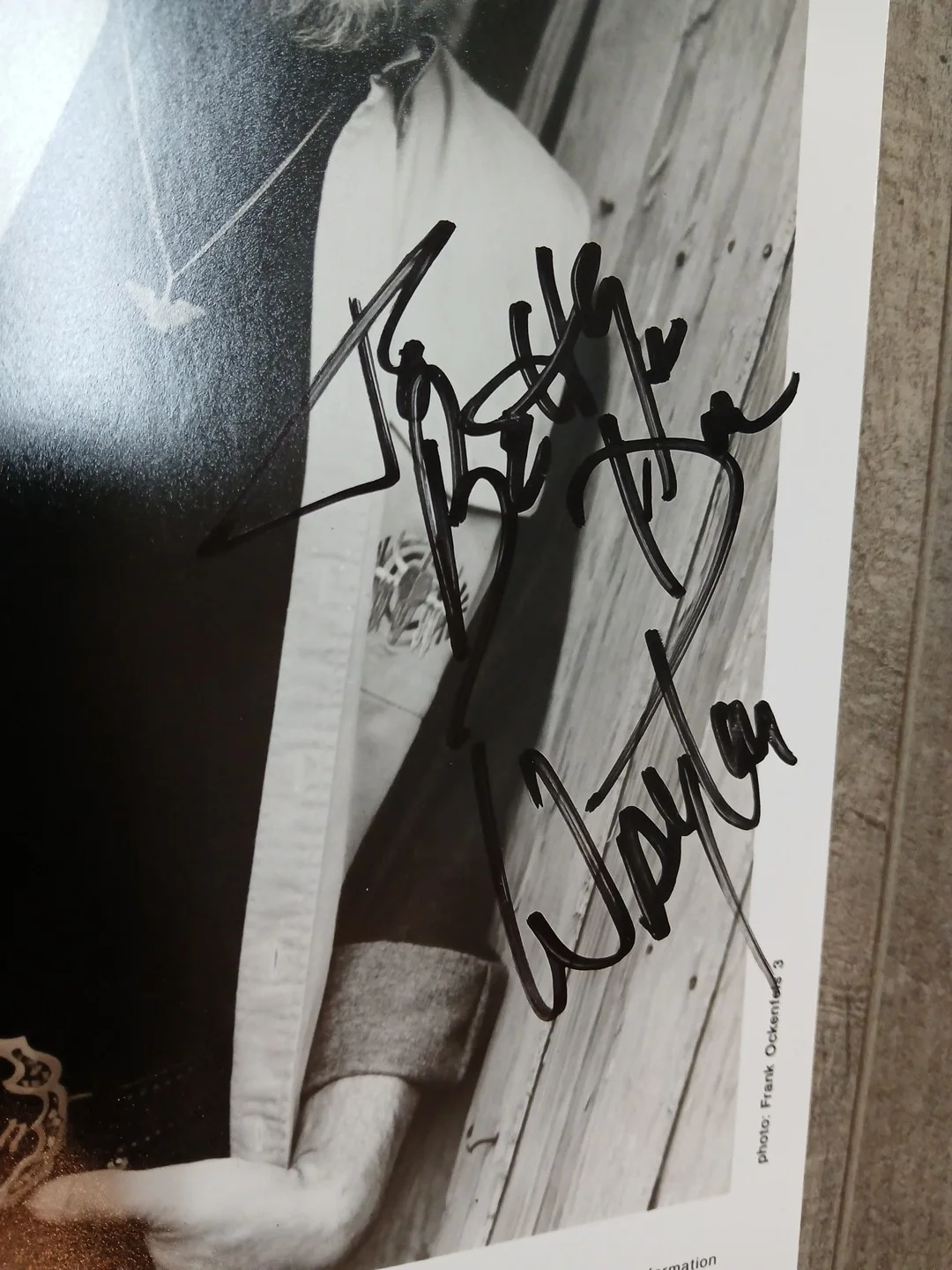 WAYLON JENNINGS Autographed Signed 8x10" Photo W/ Backstage Pass, image 3