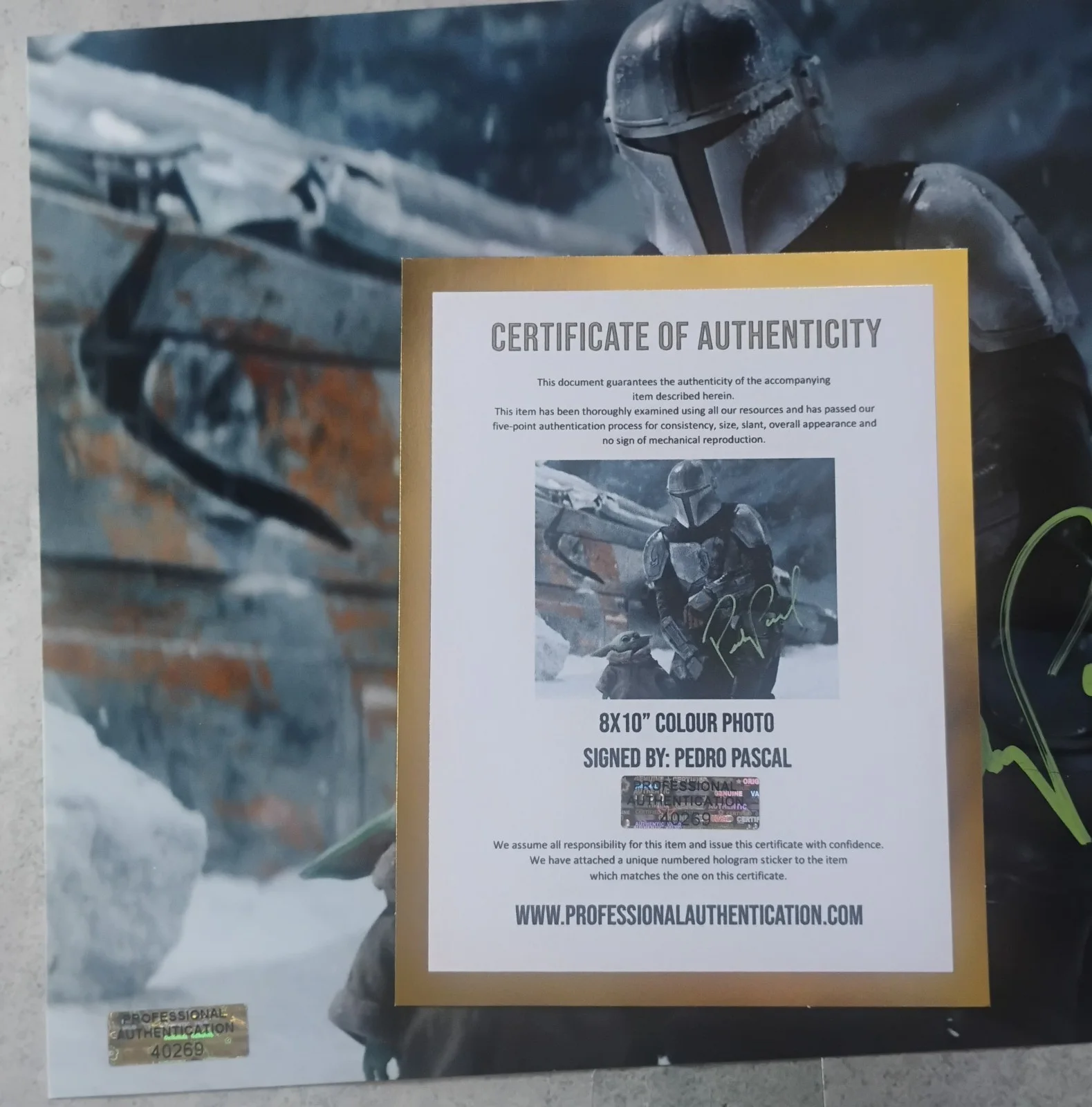 Pedro Pascal Hand Signed Autograph 8x10 Photo COA Star Wars The Mandalorian, изображение 4
