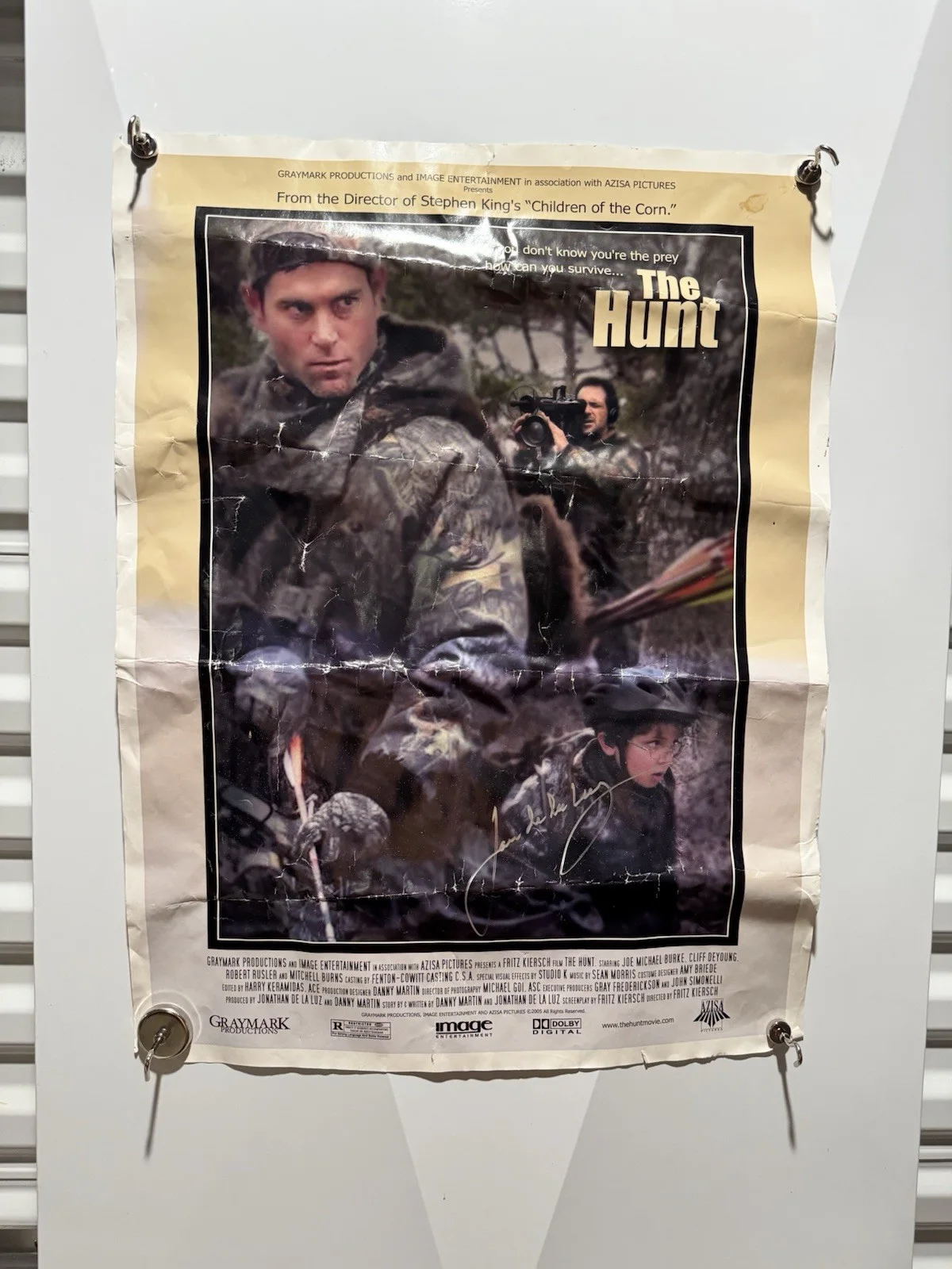 the hunt movie poster 2006 Jonathan de la Luz signed movie poster, изображение 2