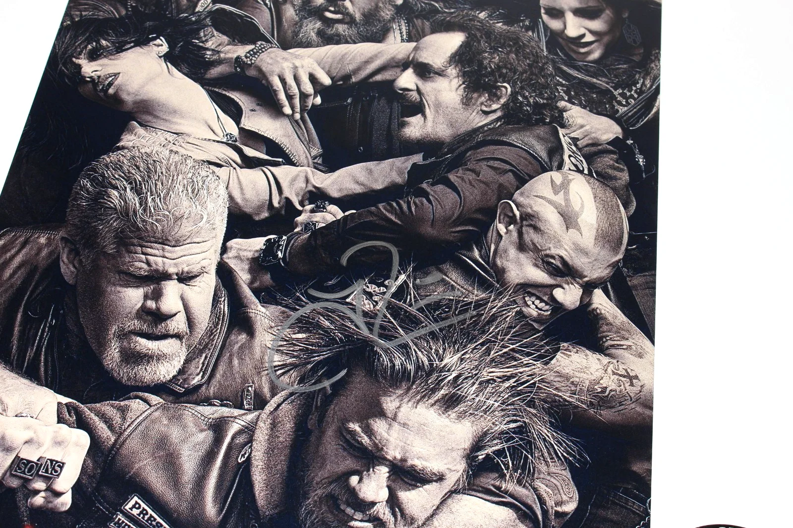 THEO ROSSI SIGNED 'SONS OF ANARCHY' JUICE 12x18 TV SHOW POSTER BECKETT BAS COA, изображение 3