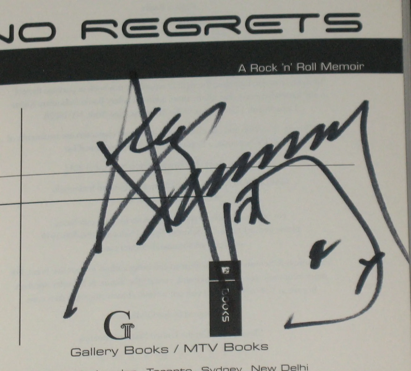 Ace Frehley Signed Autograph Book NO REGRETS JSA Certified KISS, изображение 4