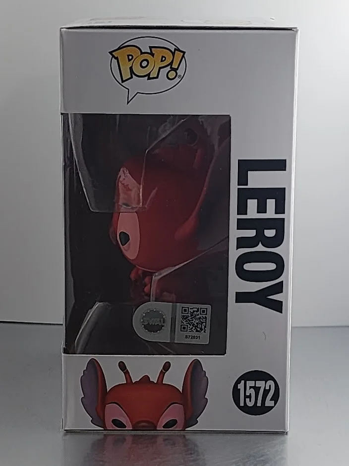 Chris Sanders — Chris Sanders Signed Autographed LEROY Lilo & Stitch Funko Pop 1572 Disney, image 2