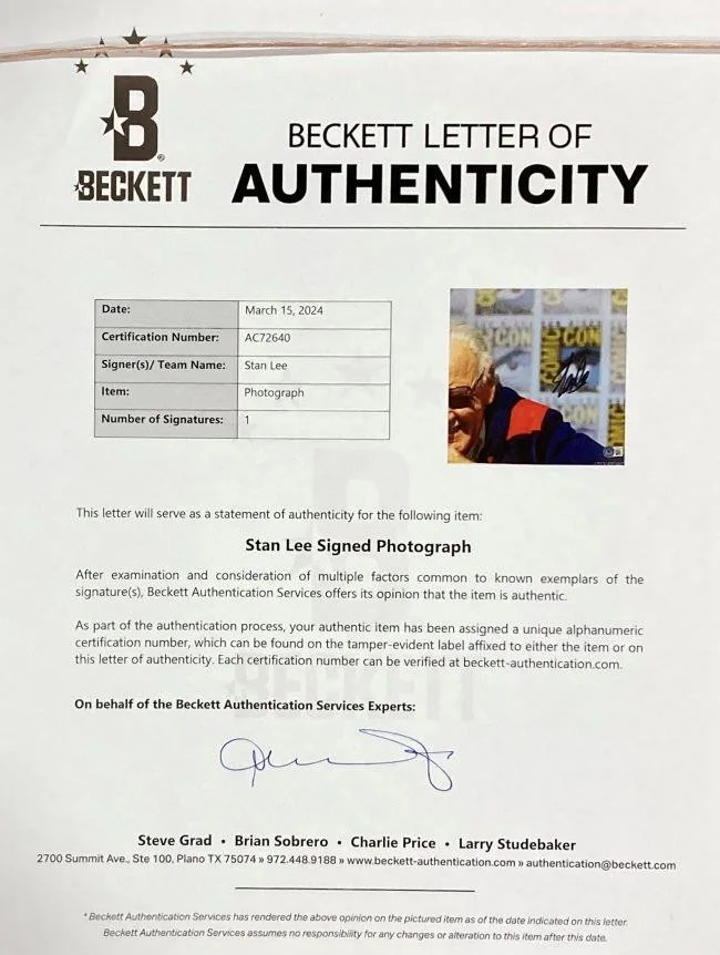 Stan Lee — Stan Lee Signed Framed 12x18 Marvel Panoramic Photo 2 BAS LOA, image 3