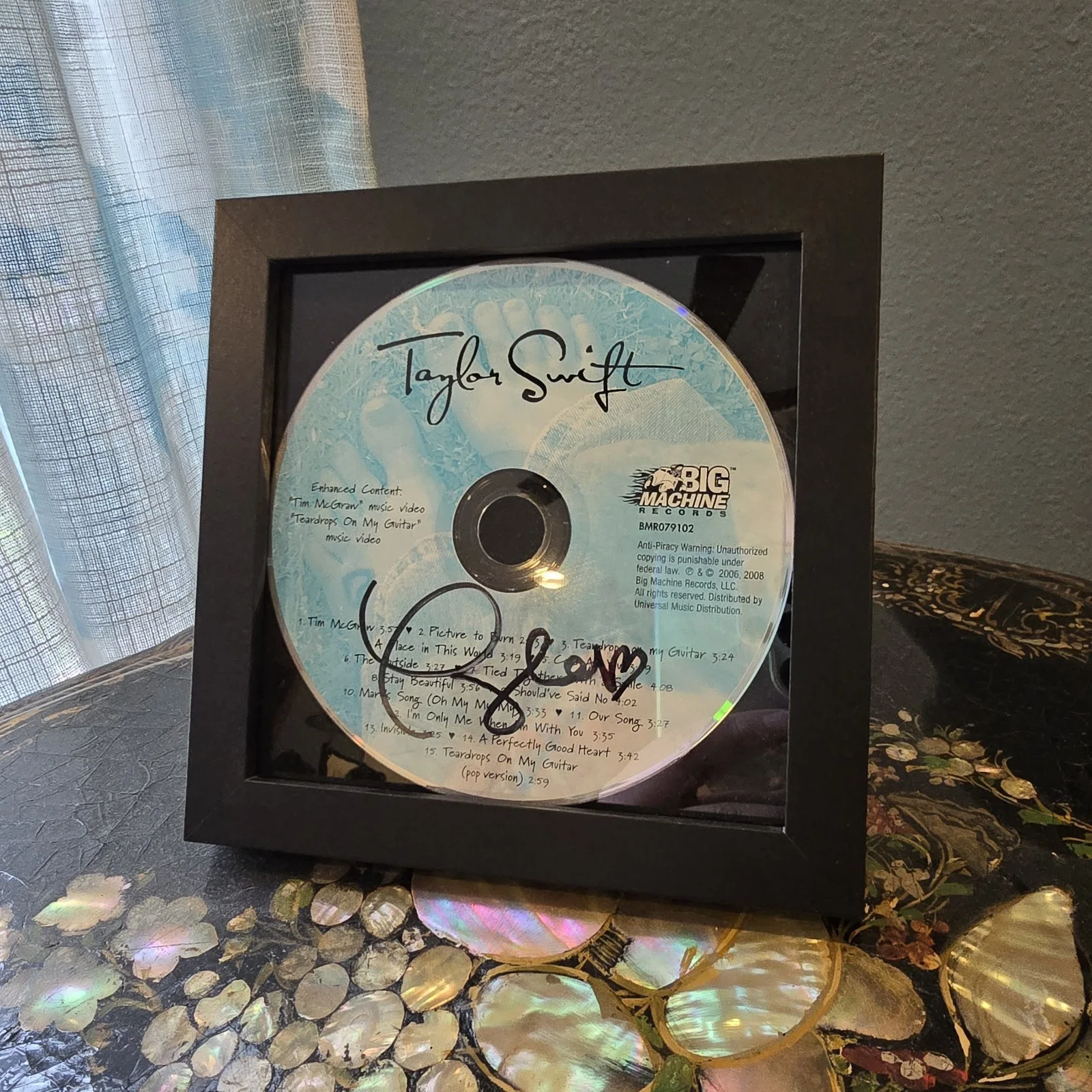 Taylor Swift Debut Self-Titled 2008 CD Signed Autograph Framed, image 2