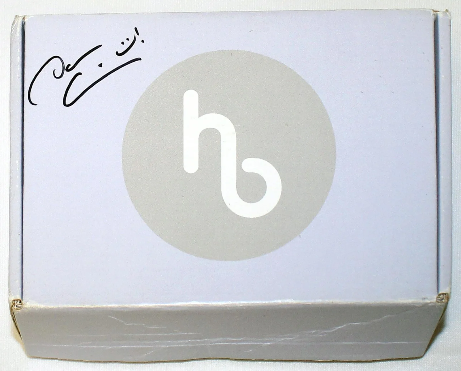 MAYBE HAPPY ENDING Darren Criss Signed Stage Used Prop Box + Candle Holder BWB, изображение 2