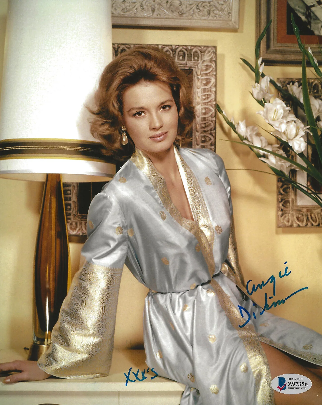 Angie Dickinson — Angie Dickinson actress signed 8x10 photo exact proof Beckett COA autographed,,,, image 2