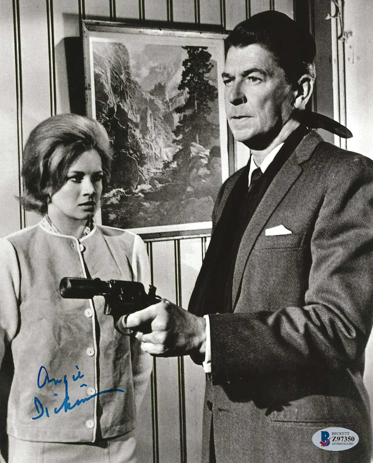 Angie Dickinson — Angie Dickinson actress signed The Killers 8x10 photo Beckett COA proof auto, image 2