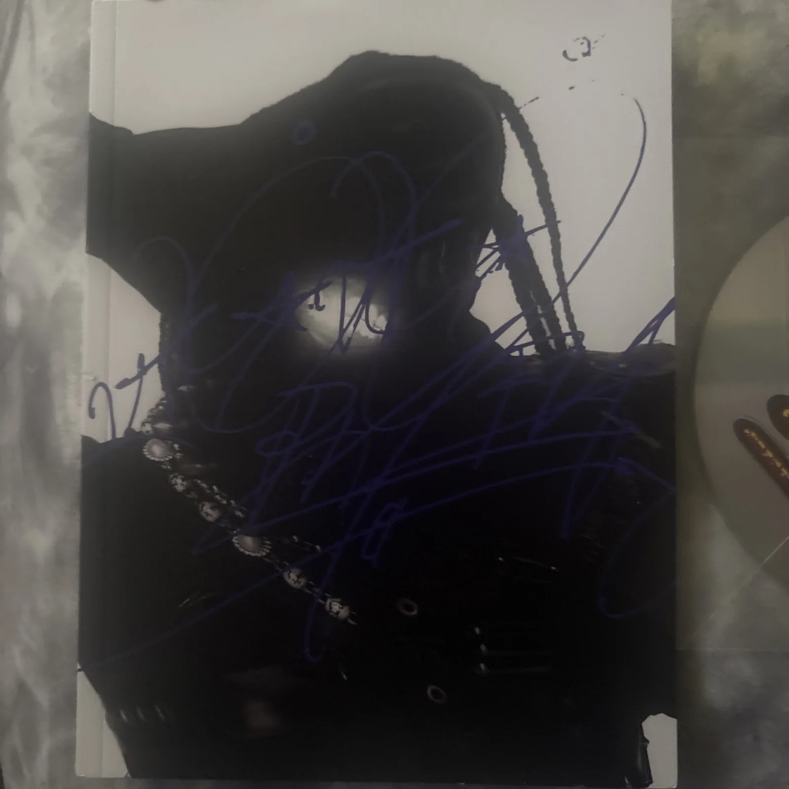 Travis Scott UTOPIA Zine - COVER First Edition With Cd, image 2