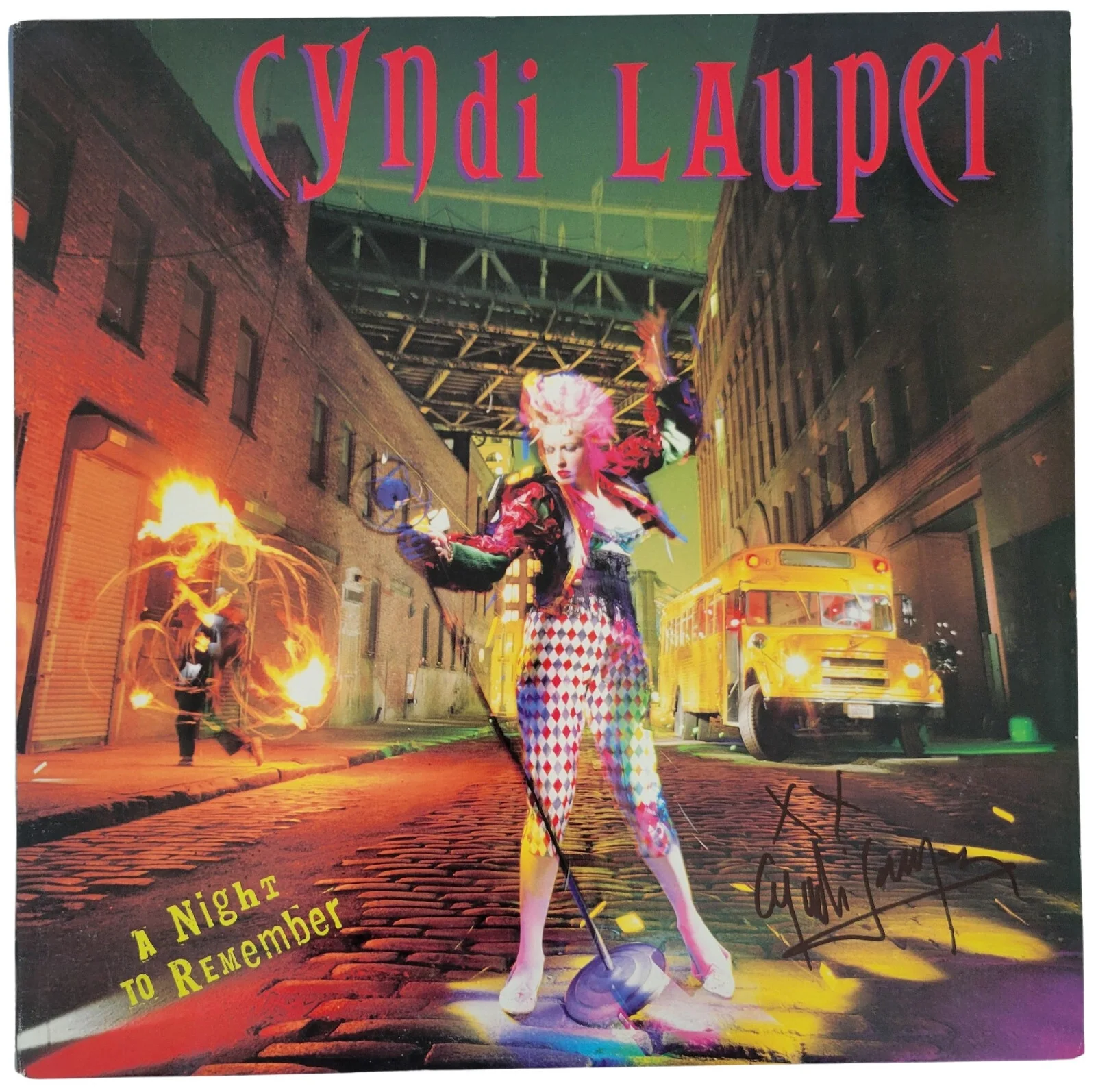 Cyndi Lauper Signed A Night to Remember Album COA Proof Autographed Vinyl Record, изображение 3