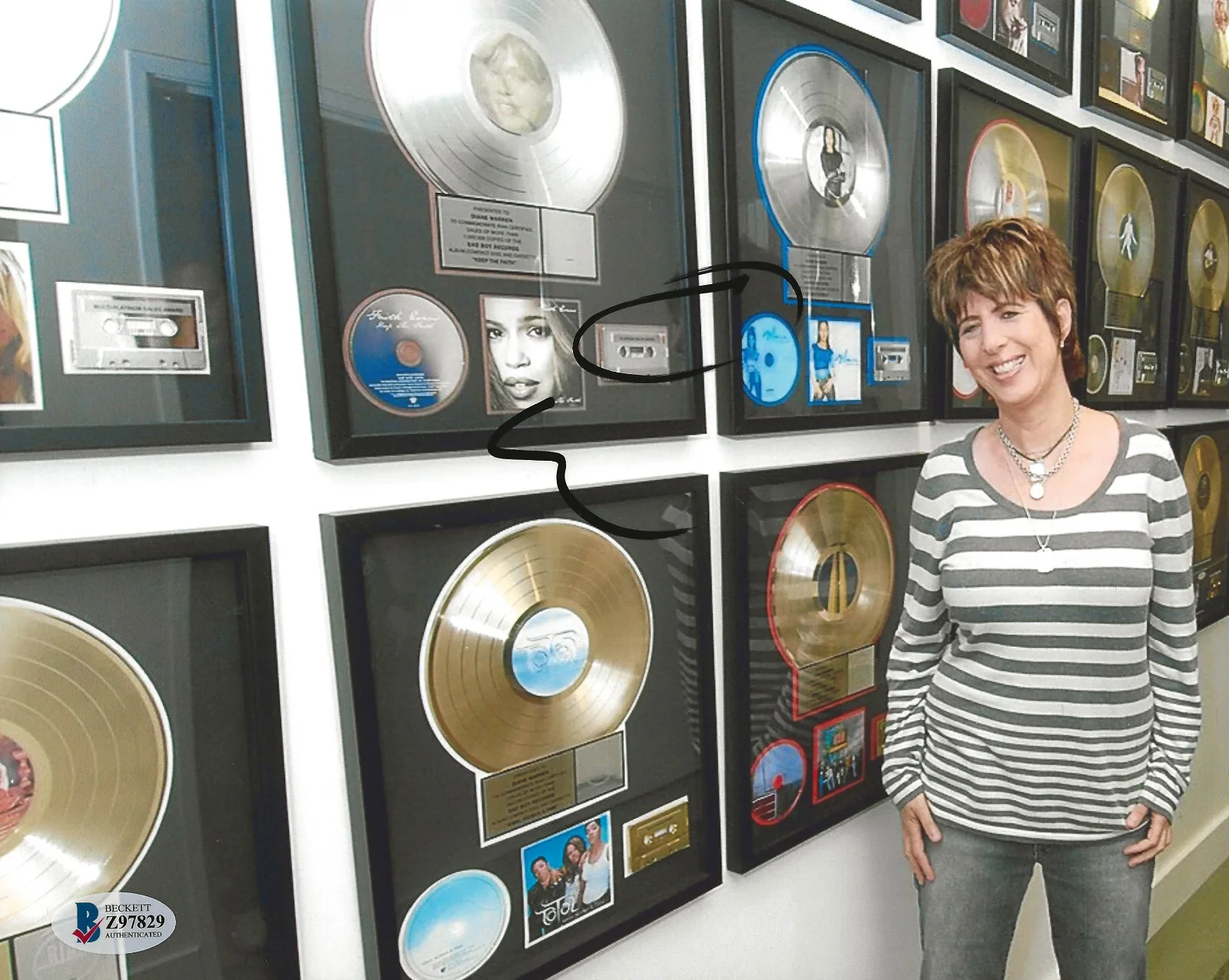 Diane Warren Songwritter musician signed 8x10 Photo Proof Beckett COA autograph, изображение 2