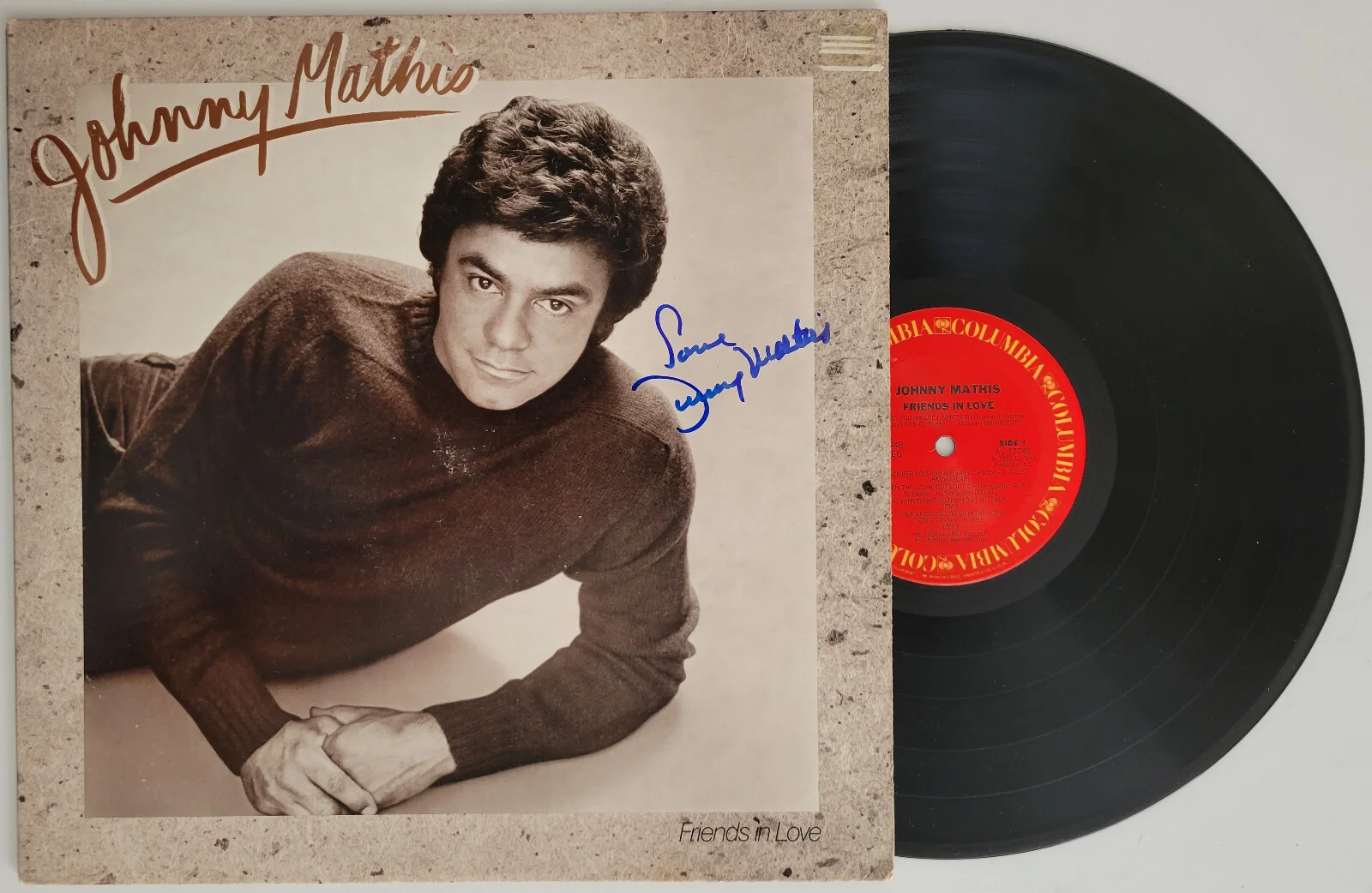 Johnny Mathis signed Friends in Love album, vinyl COA exact proof autographed, image 2