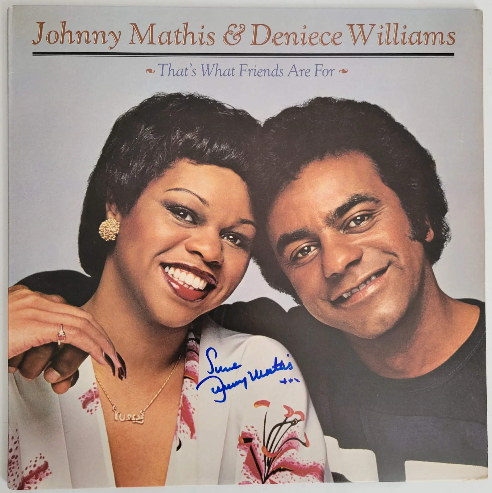 Johnny Mathis signed That's what Friends are for album vinyl COA proof autograph, image 3