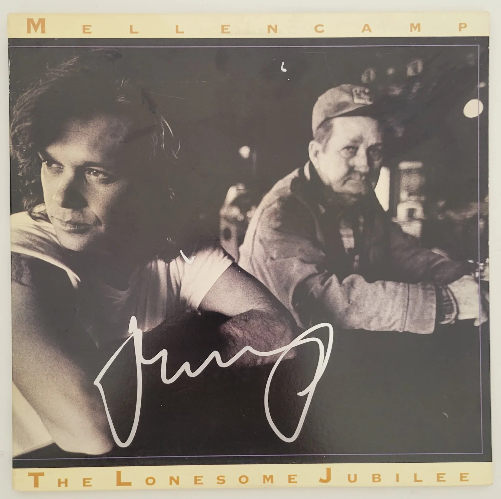 John Cougar Mellencamp signed The Lonesome Jubilee album Vinyl COA proof auto, изображение 3