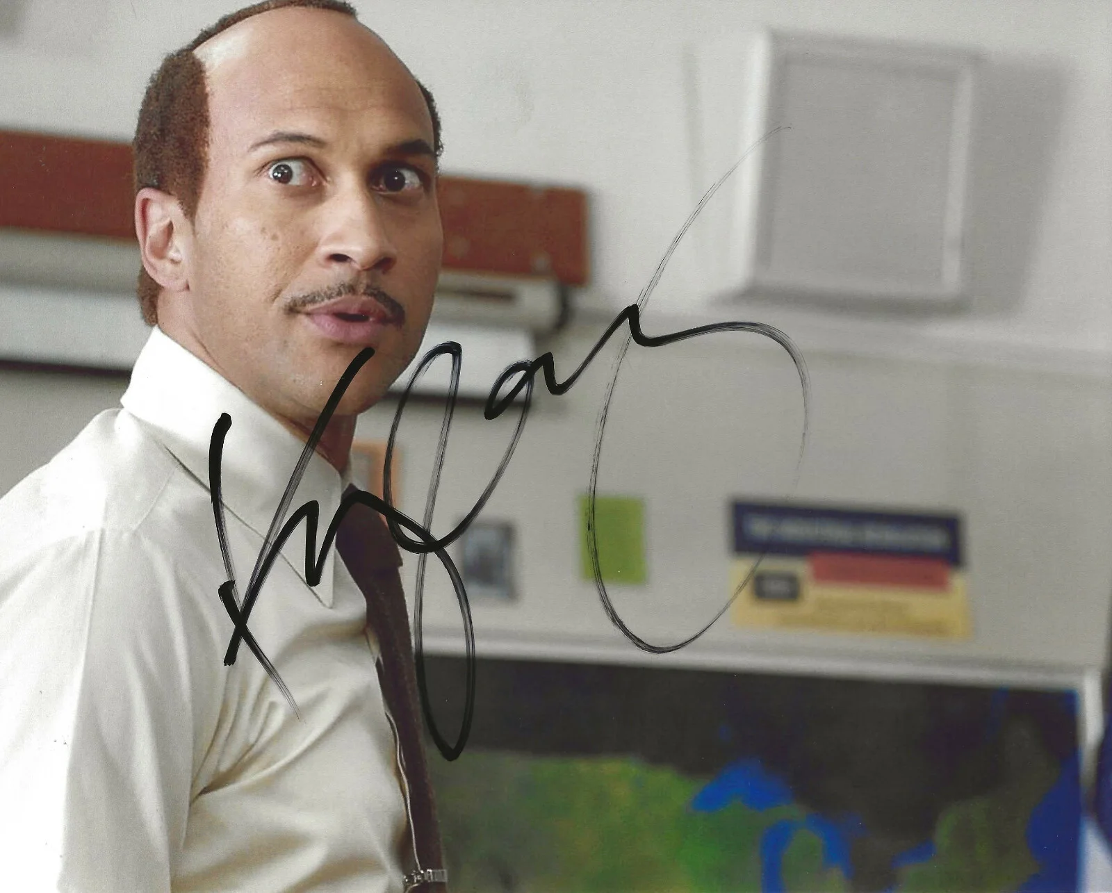 Keegan Michael Key — Keegan Michael Key signed Teacher of the year 8x10 photo Proof COA autographed, изображение 2