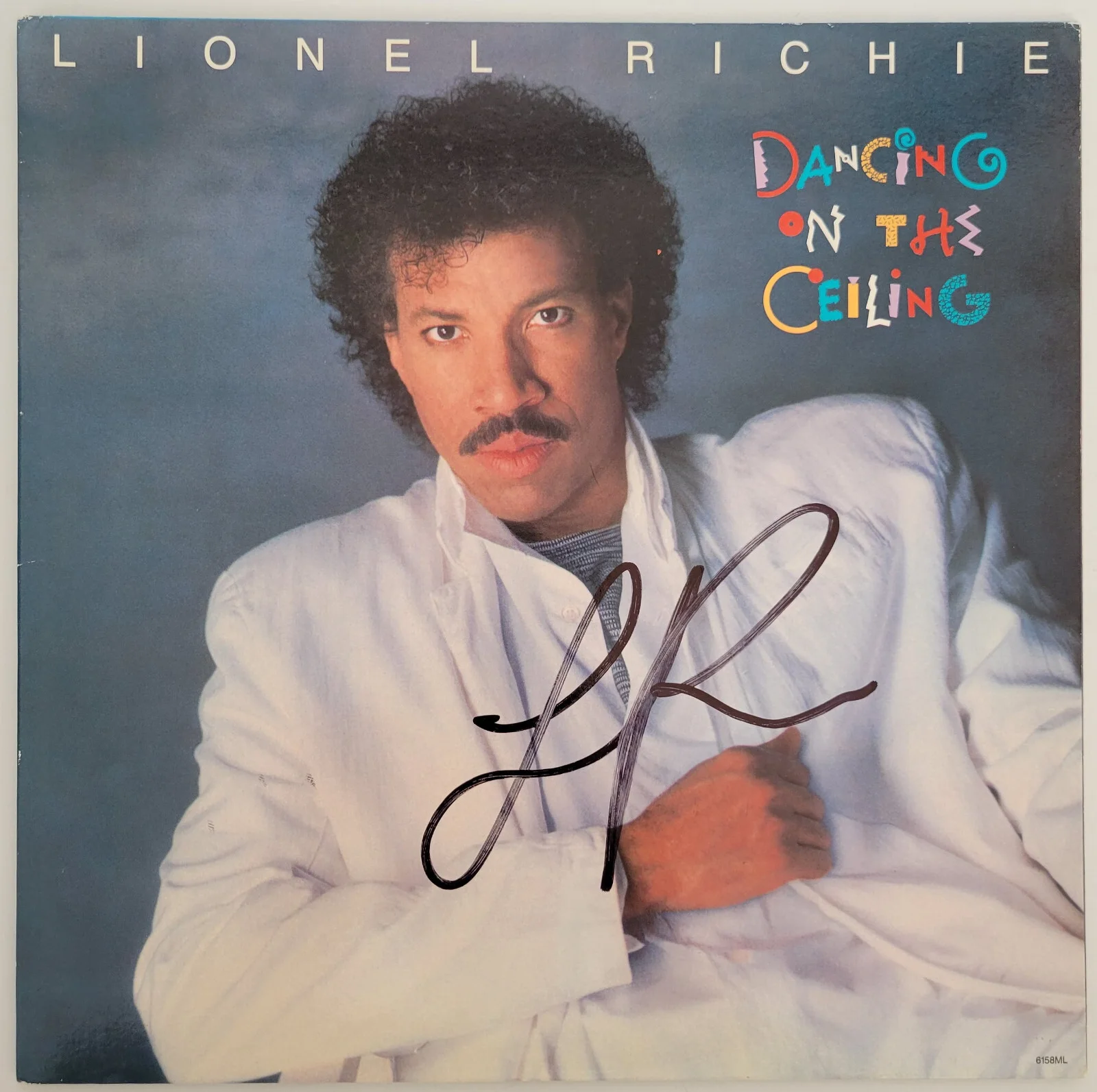 Lionel Richie signed Dancing on the ceiling album auto vinyl record COA proof, изображение 3