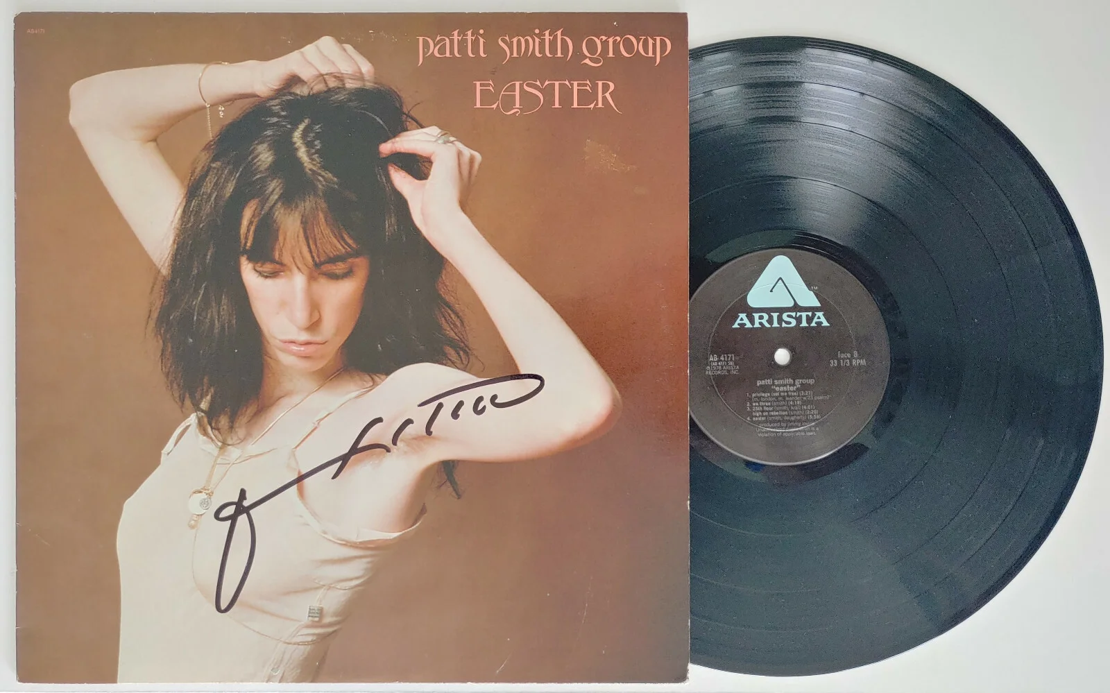 Patti Smith autographed Easter album vinyl record exact proof Beckett COA, image 3
