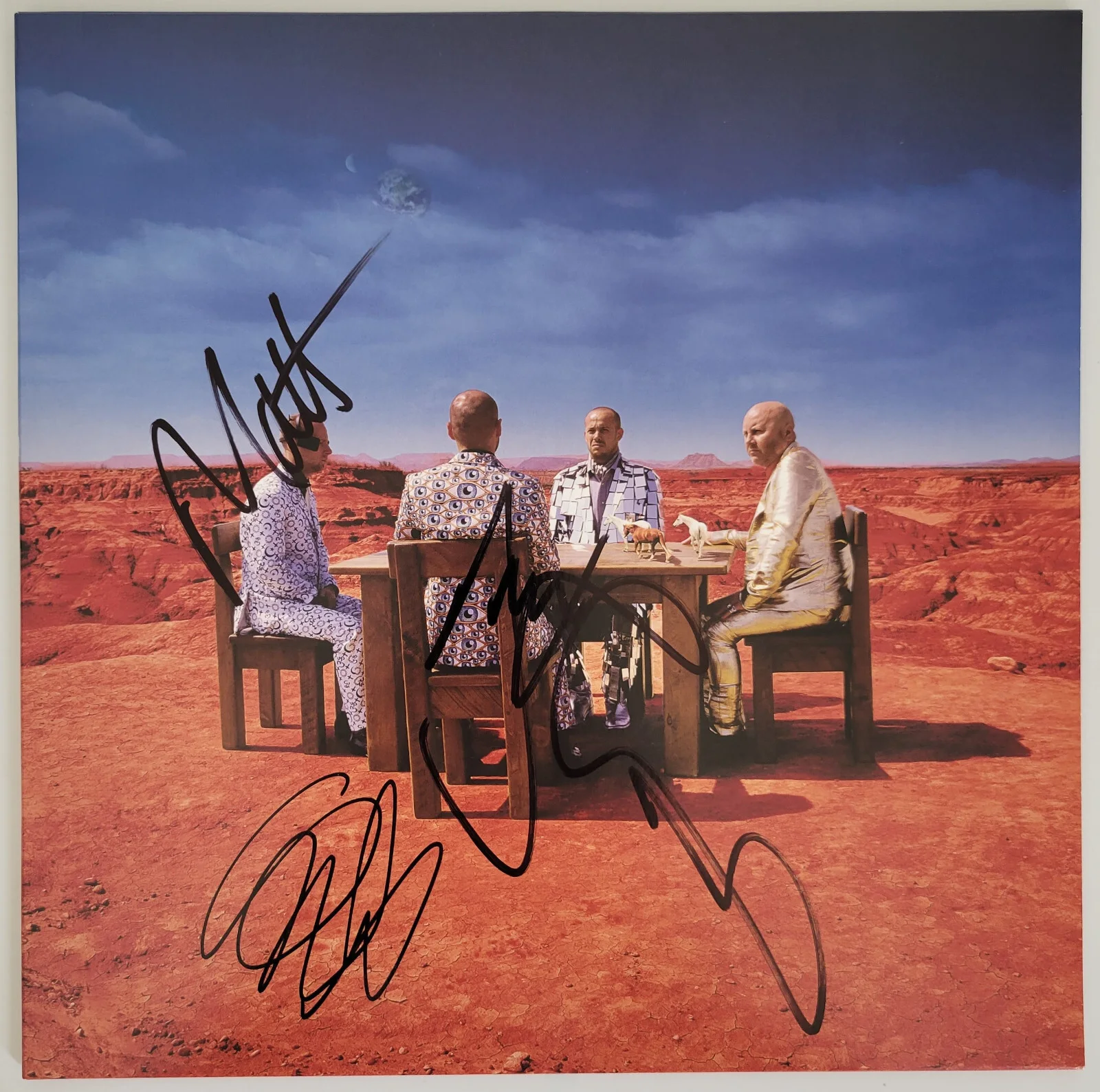 Muse signed Black Holes and Revalations album COA proof Bellamy,Chris,Dominic, изображение 3