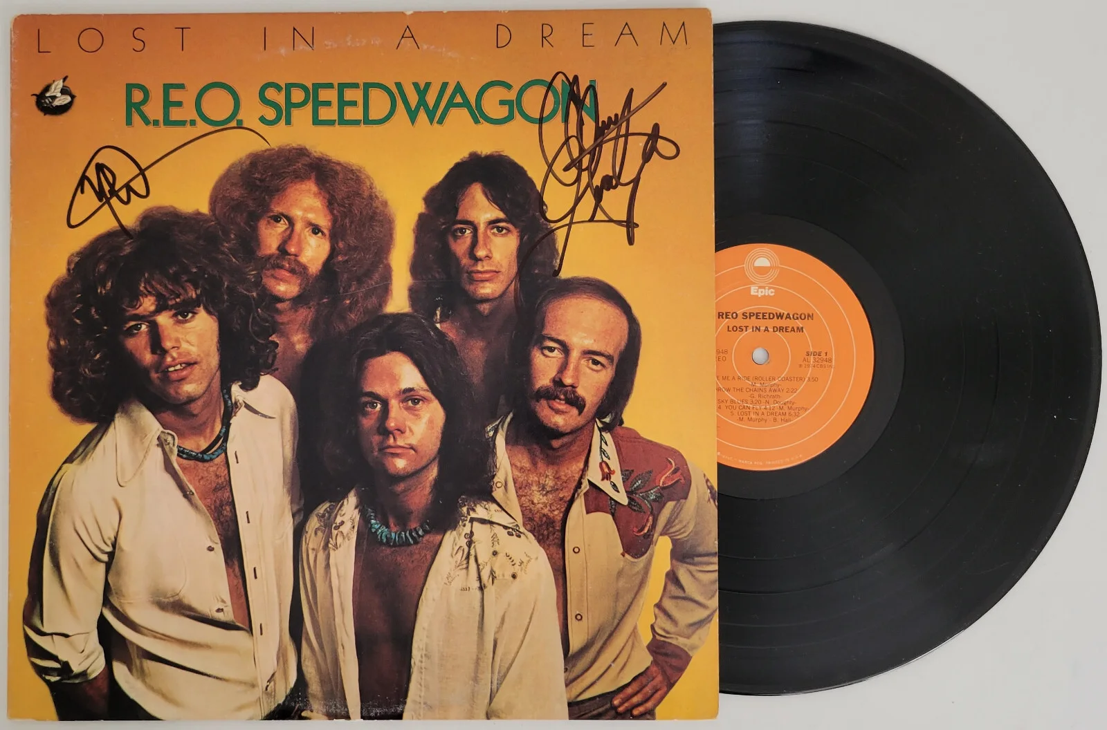 REO Speedwagon Signed Lost in a Dream Album COA Proof Autographed Vinyl Record, изображение 2