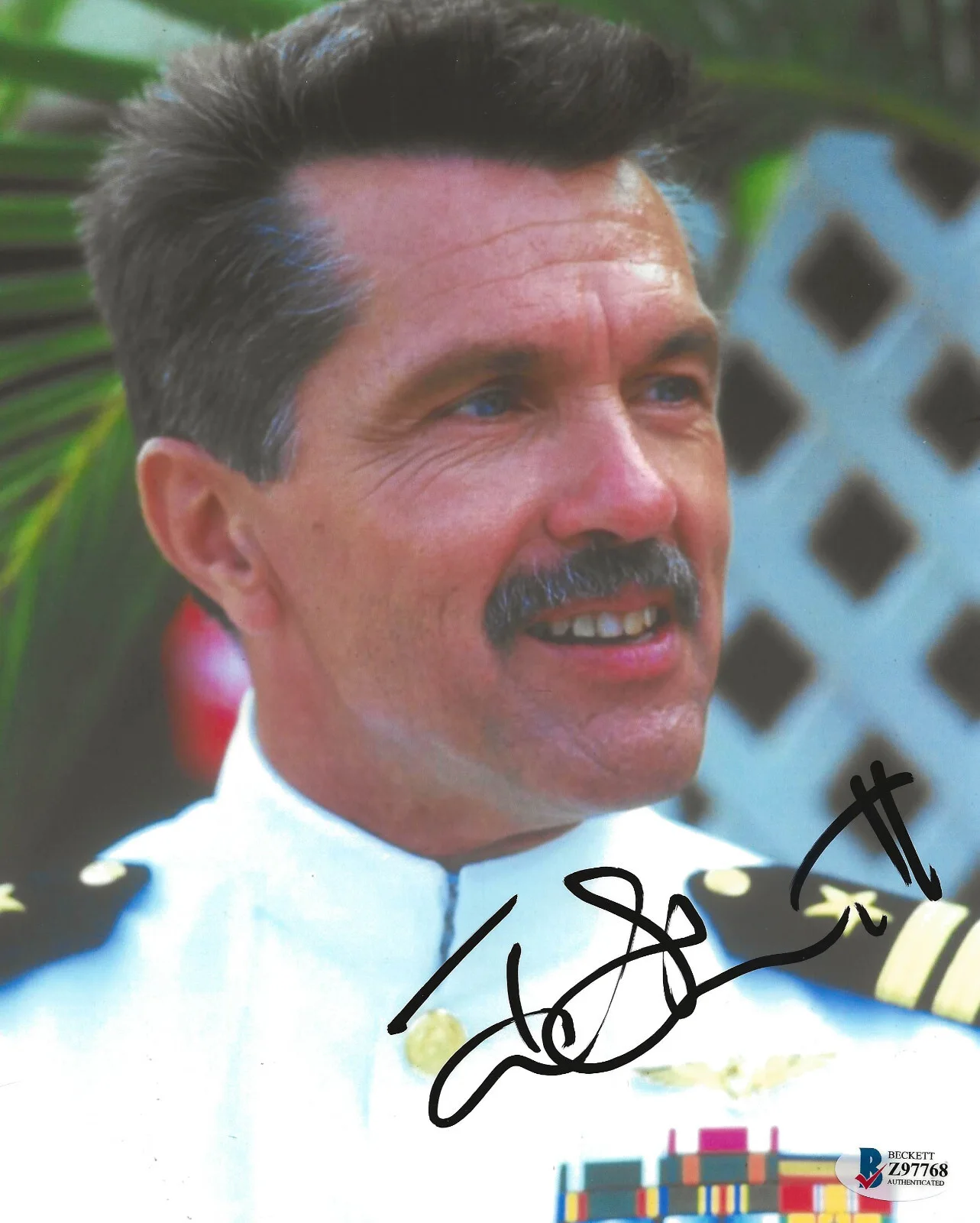Tom Skerritt — Tom Skerritt actor signed Top Gun 8x10 photo proof Beckett COA autographed., image 2