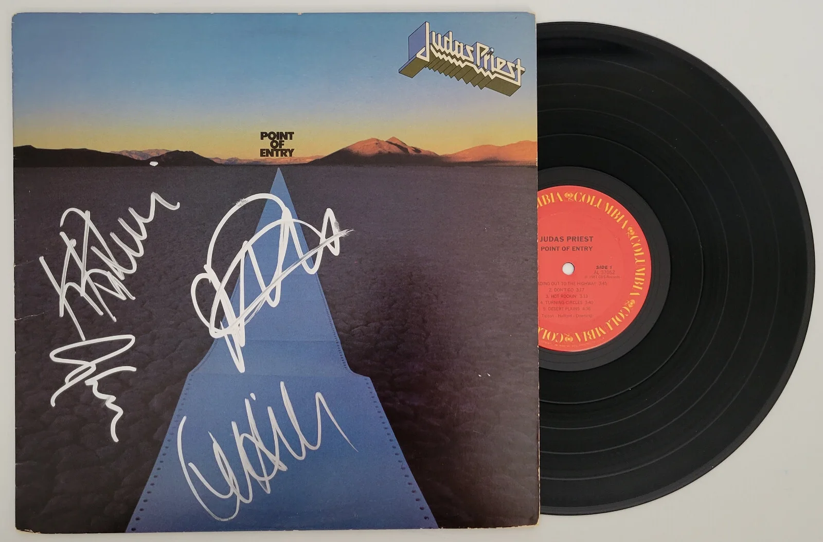 Judas Priest Signed Point of Entry Album Vinyl Proof Halford,Tipton,Hill,Downing, изображение 2