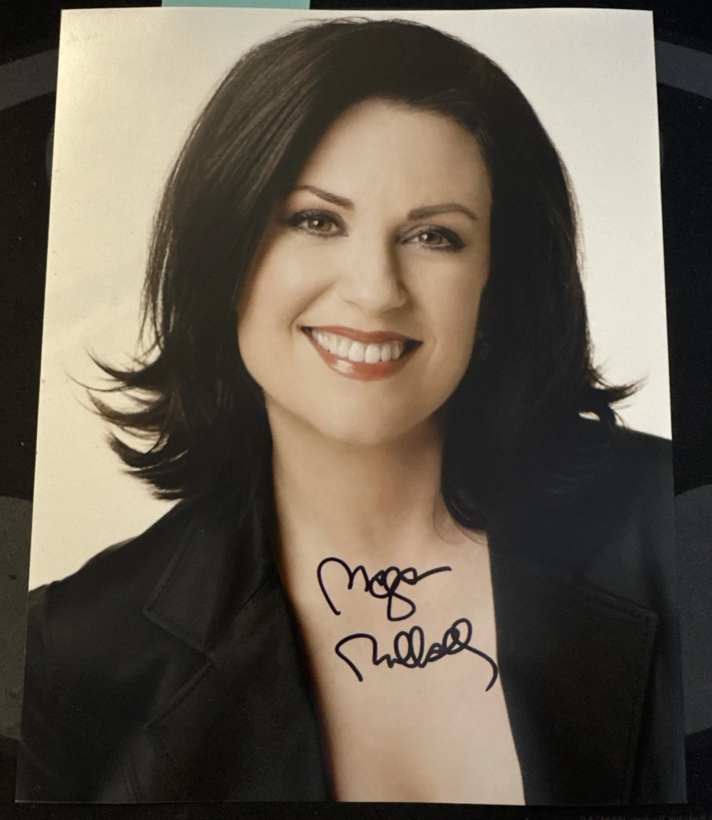 Megan Mullally — Megan Mullally Will and Grace SIGNED 8x10 Autographed Photo