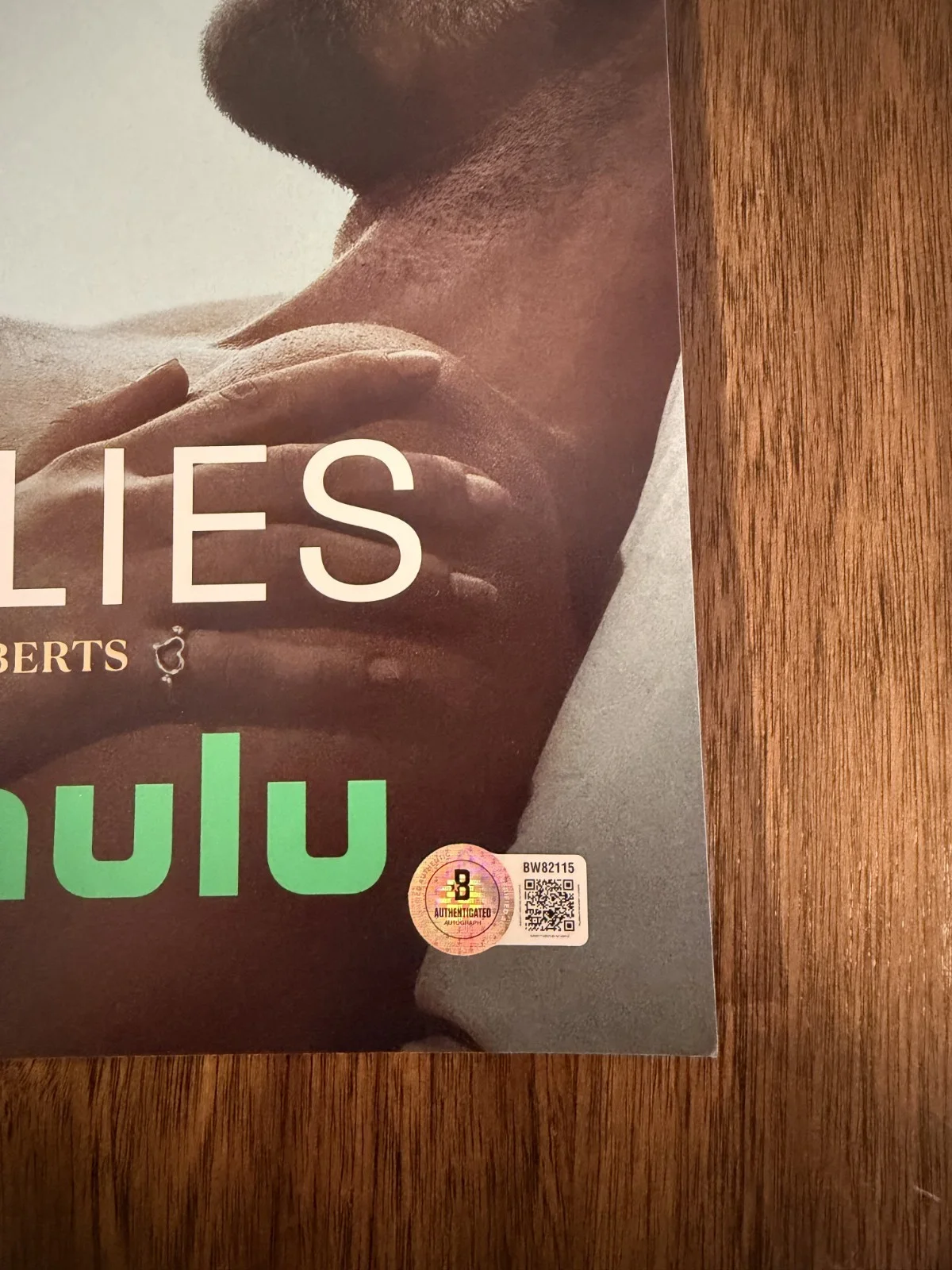 Grace Van Patten & Jackson White ‘Tell Me Lies' Signed 12x18 Photo Beckett, изображение 2