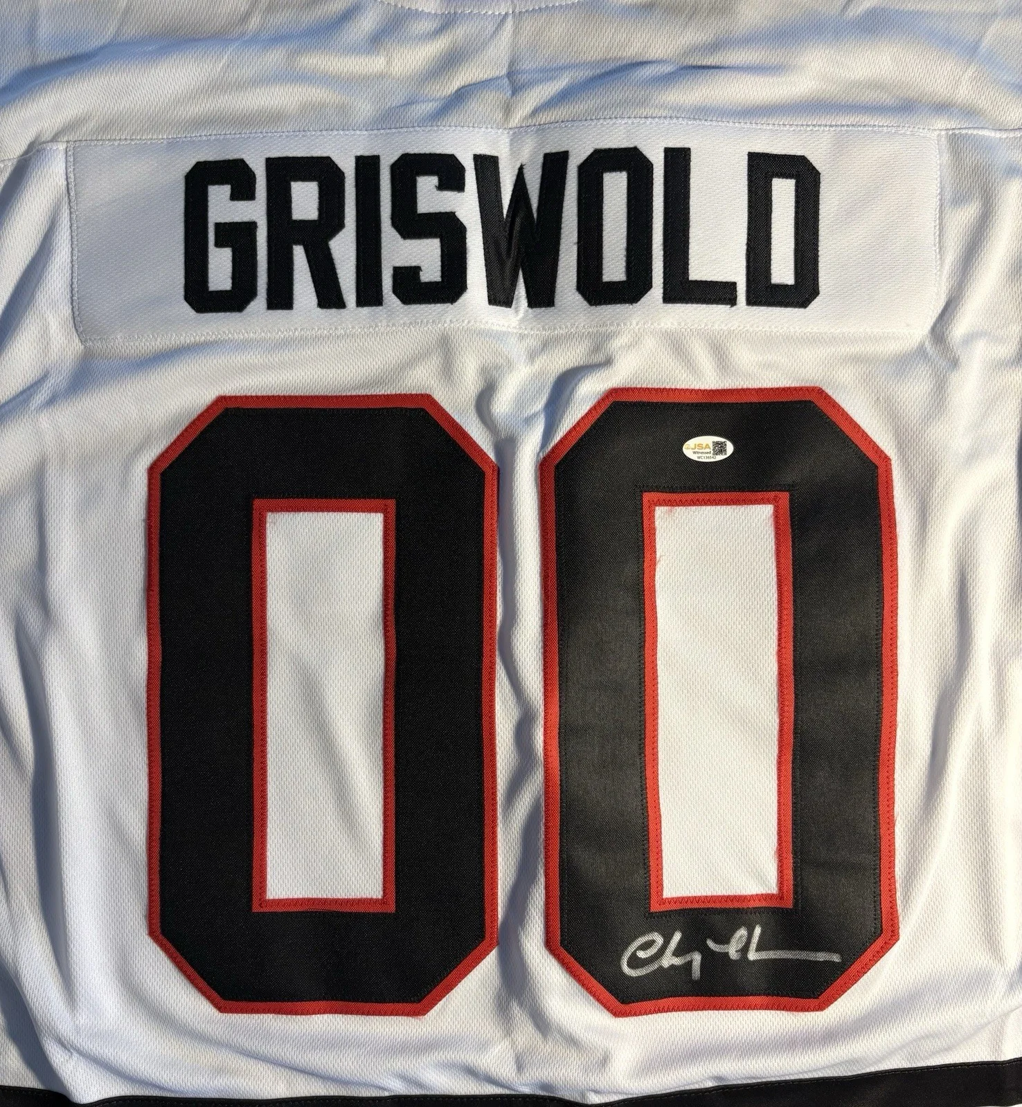 Chevy Chase — Christmas Vacation, Chevy Chase, Signed XL Jersey, JSA Authentication, image 2