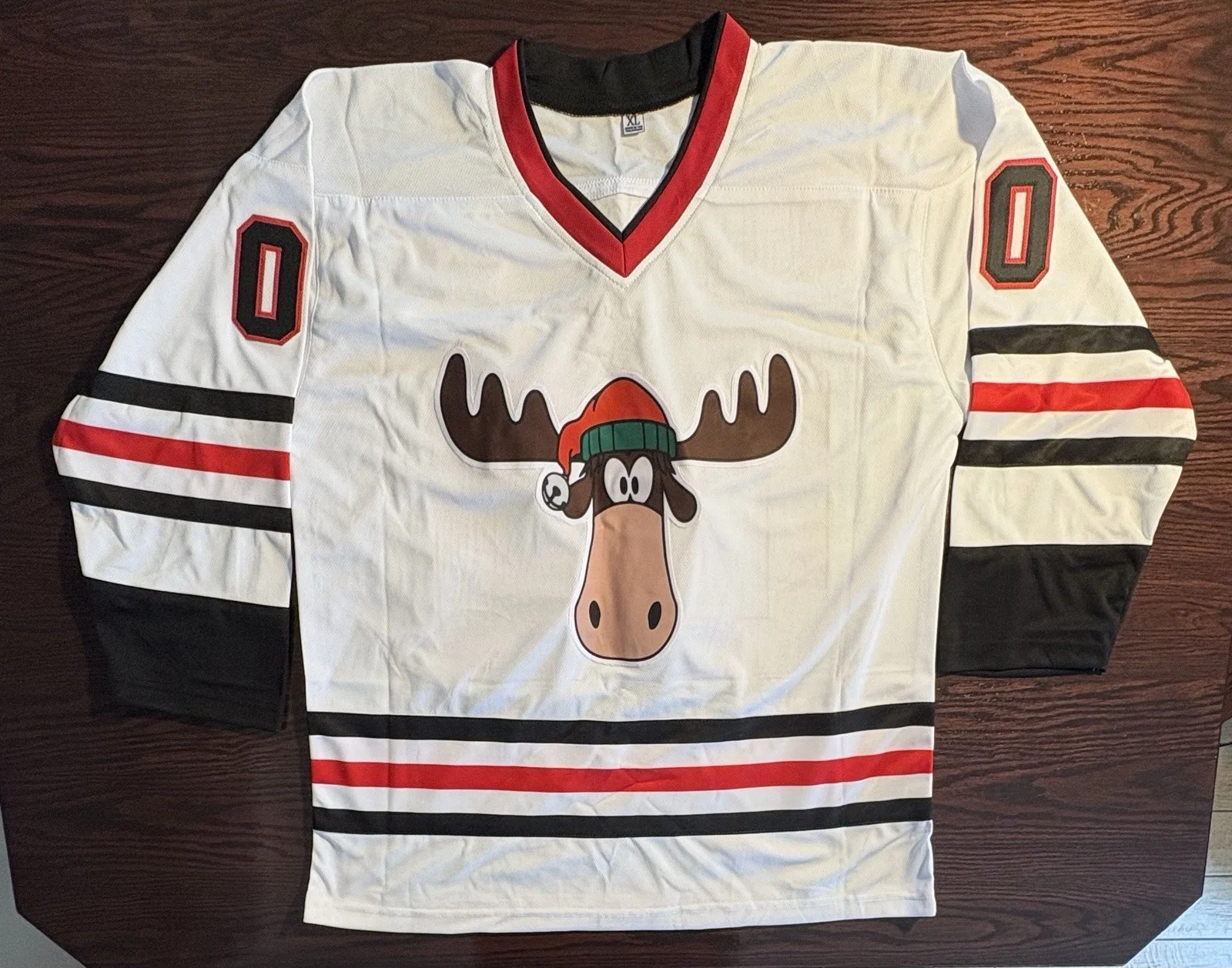 Chevy Chase — Christmas Vacation, Chevy Chase, Signed XL Jersey, JSA Authentication, image 3