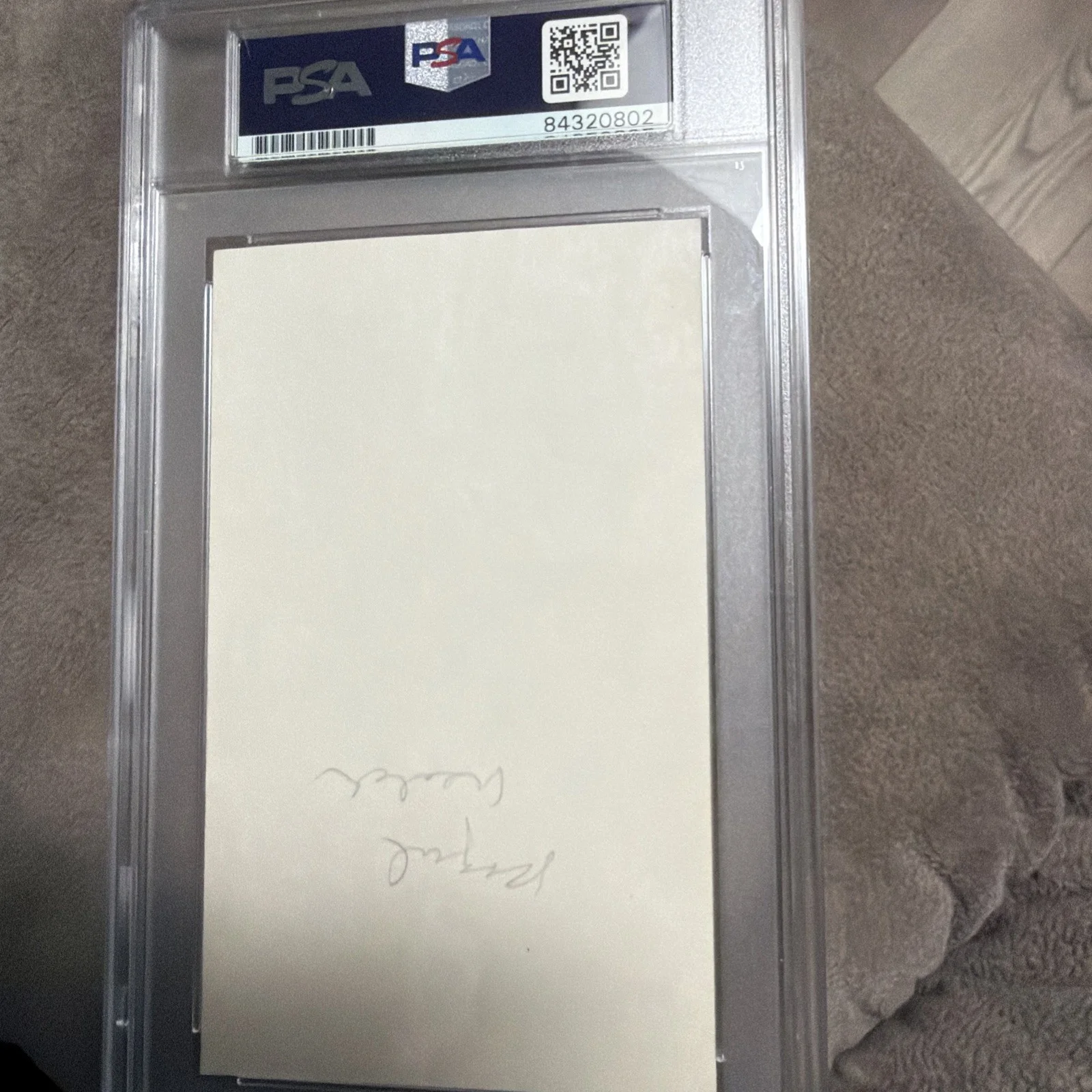 Raquel Welch — Raquel Welch Signed Index Card Actress Slabbed PSA/DNA Authentic Autograph, image 4
