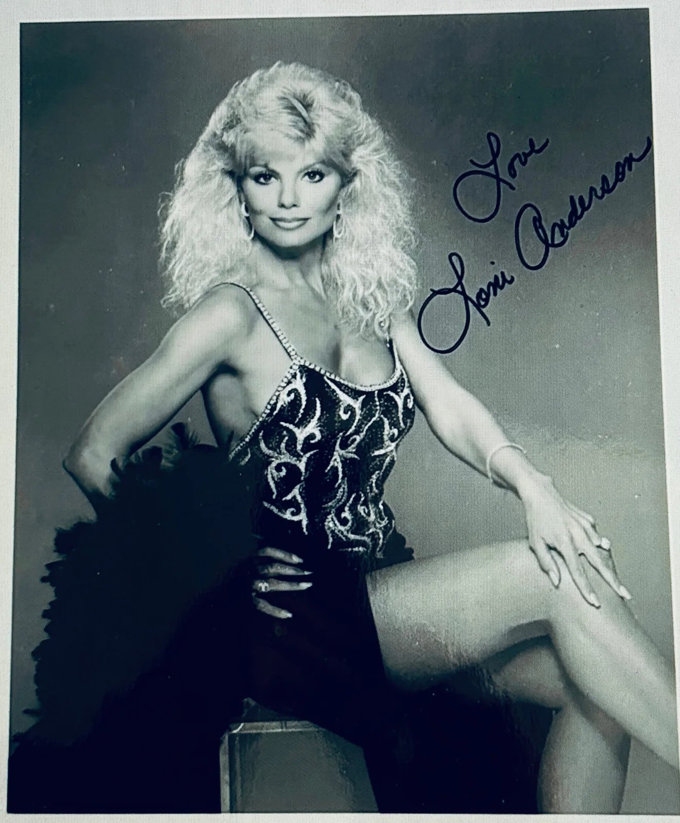 LONI ANDERSON — Loni Anderson Signed 8x10 Photo WKRP In Cincinnati Burt Reynolds w/COA
