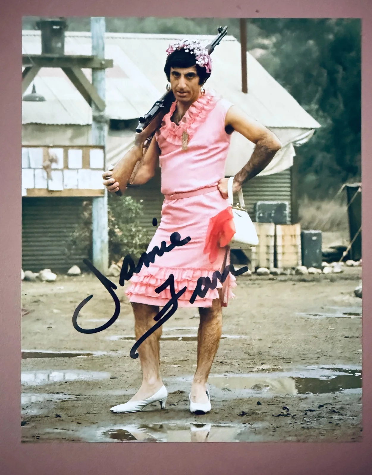 Jamie Farr — Jamie Farr CORPORAL KLINGER Signed MASH 8x10 • Todd Mueller Autographs COA, изображение 3