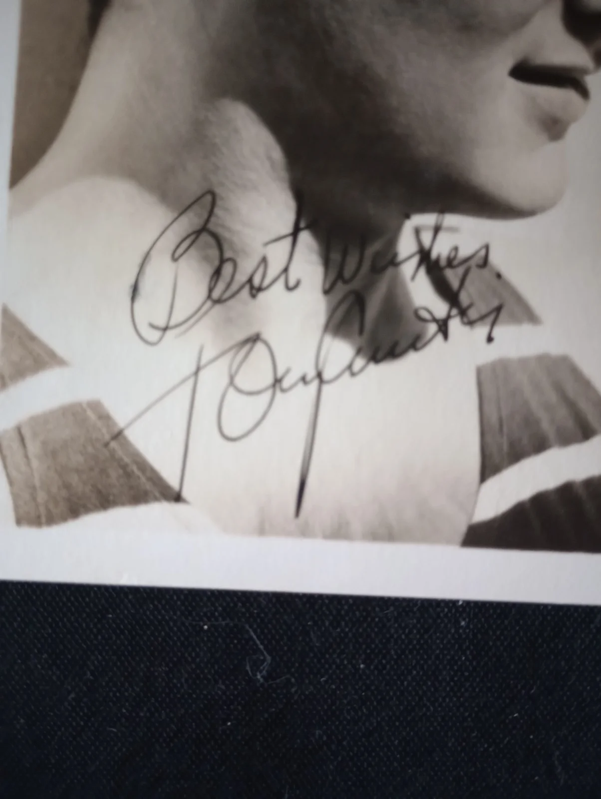 Tony Curtis vintage promo autographed photo, image 2
