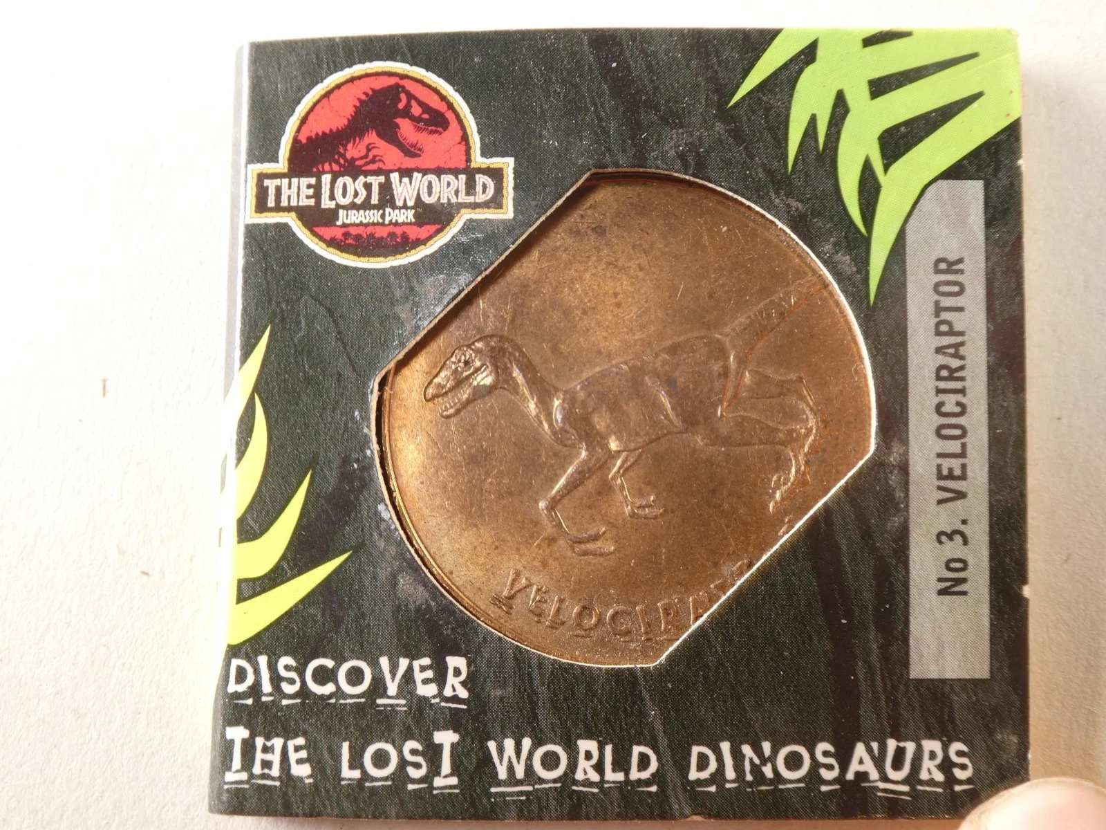 Tetley Jurassic Park Bronze Dinosaur Coins 2 Stegosaurus 3 Velociraptor 1997, изображение 4