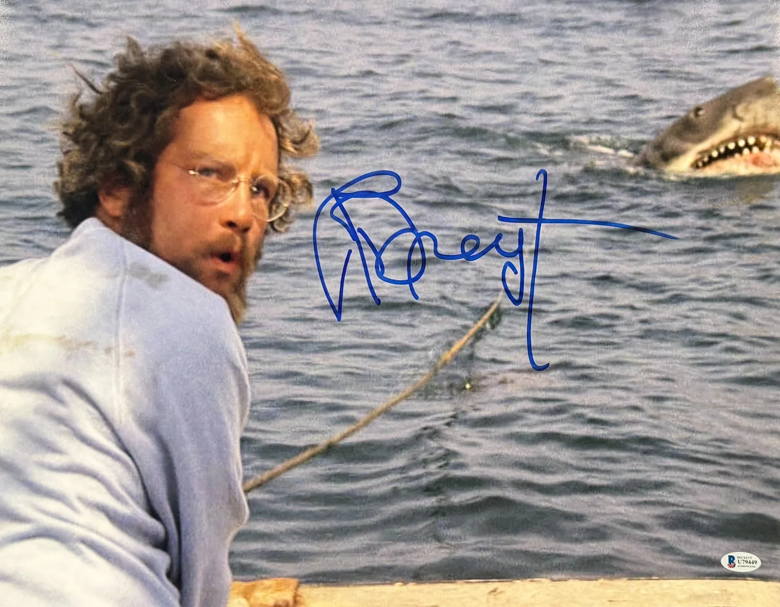 Richard Dreyfuss — Richard Dreyfuss Signed 16x20 Photo Jaws Authentic Autograph Beckett COA
