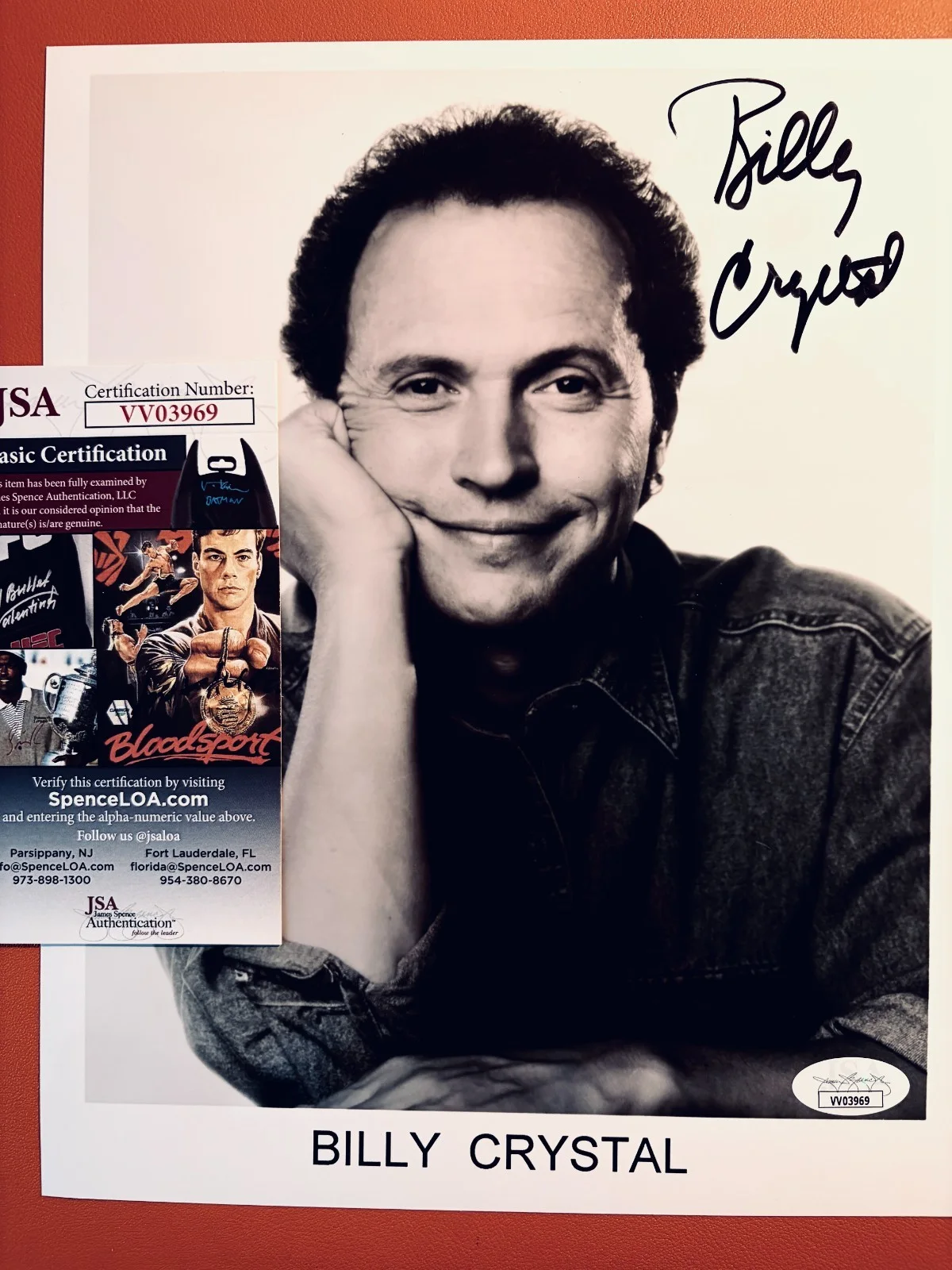 Billy Crystal — Billy Crystal Signed (JSA) Actor Comedian SIGNED Autographed 8x10 B&W Photo JSA, изображение 2