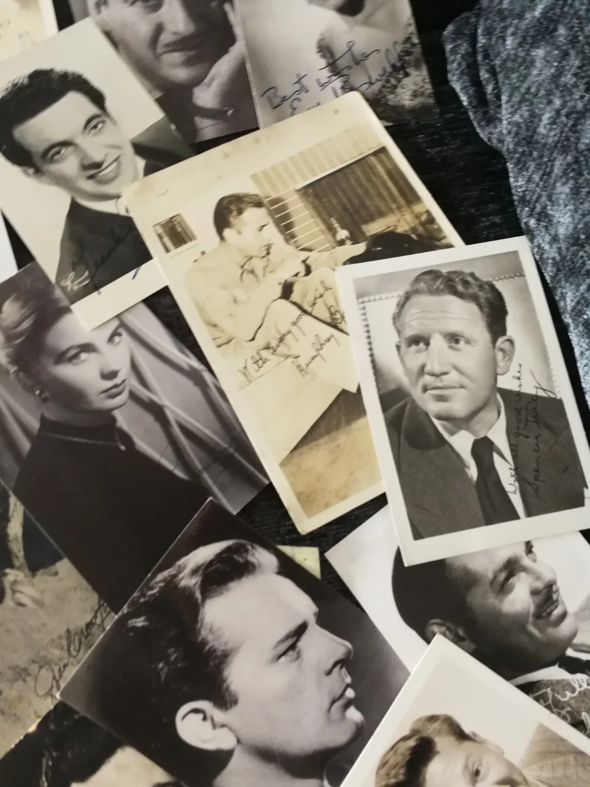 Job Lot presigned Black and White Actors Postcards / photo cards Autograph, изображение 3
