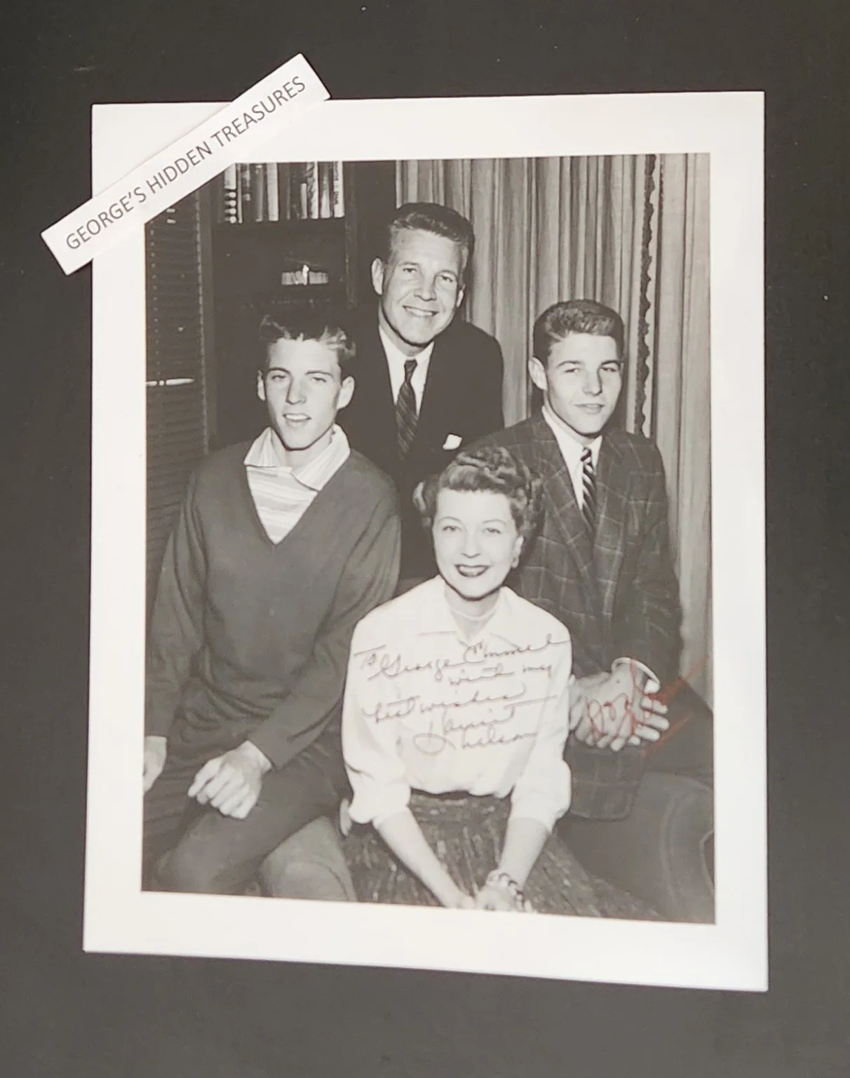 HARRIET NELSON — HARRIET NELSON signed autographed 8x10 B&W "OZZIE & HARRIET" Nelson family