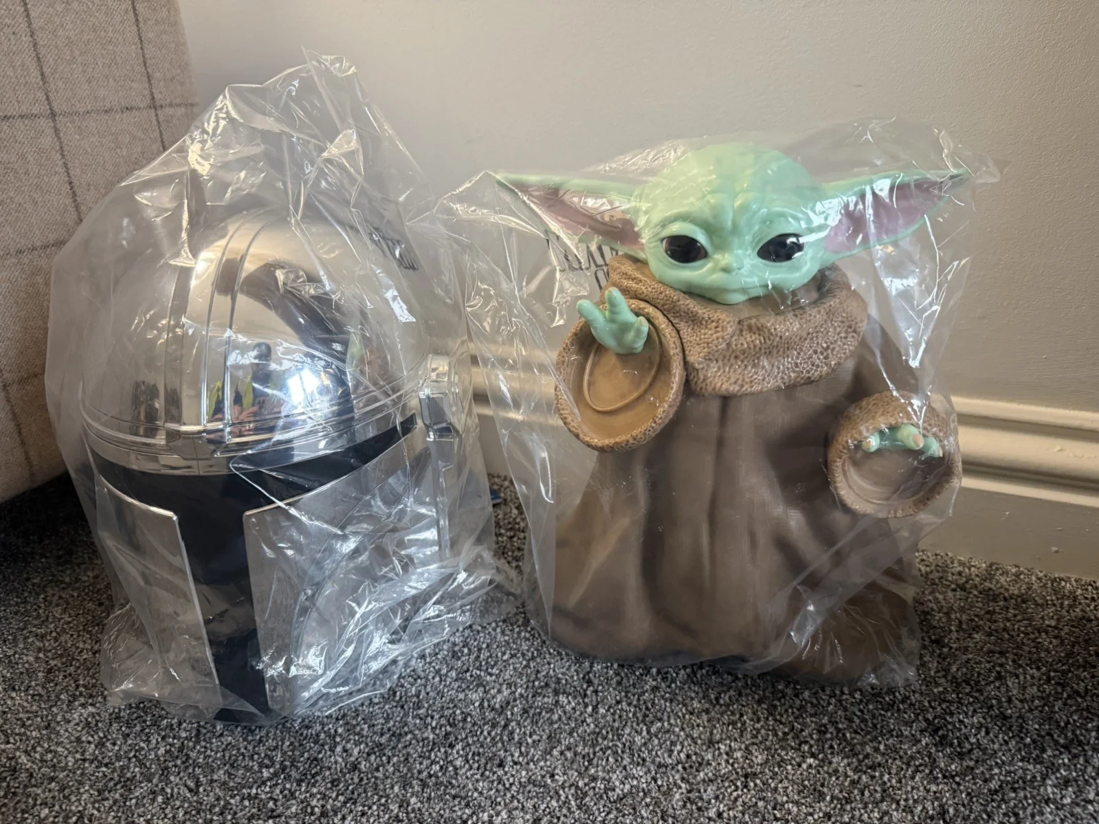 STAR WARS Mandalorian and Grogu- Grogu Popcorn Bucket NEW, изображение 5
