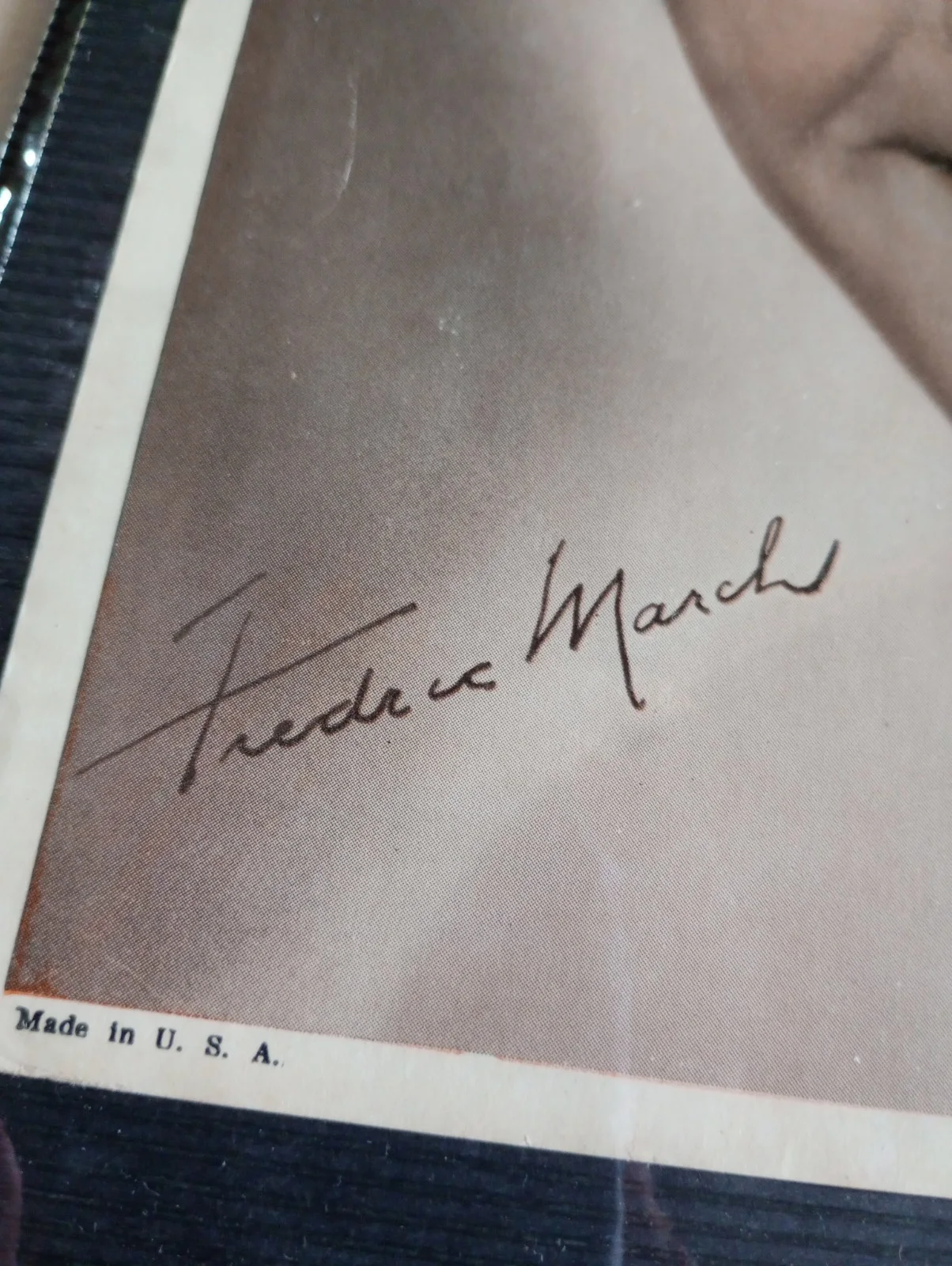 Frederic March signed vintage photo 8 x 10. RARE, image 2