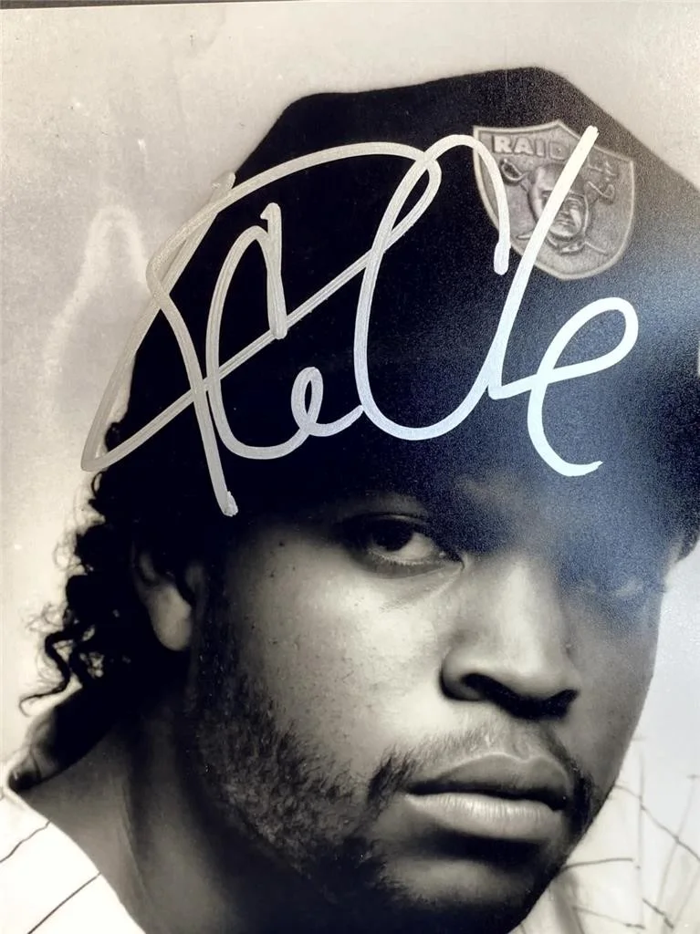 Ice Cube signed 11x14 photo NWA Boyz n the Hood autograph ~ Beckett BAS, изображение 2