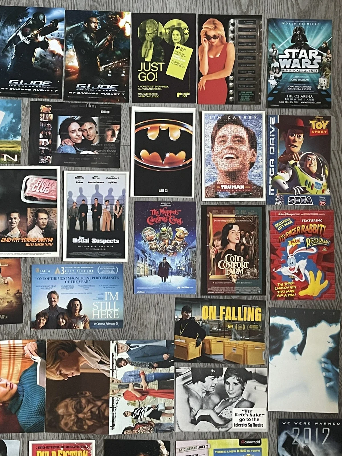 49 VINTAGE MOVIE POSTCARDS. Very Rare. What’s Up Doc? Pulp Fiction, image 4