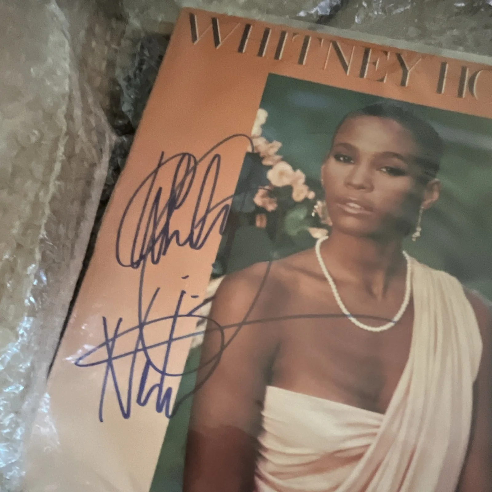 Whitney Houston Signed Record Album Cover w/ COA - Real Authentic Autograph, image 3
