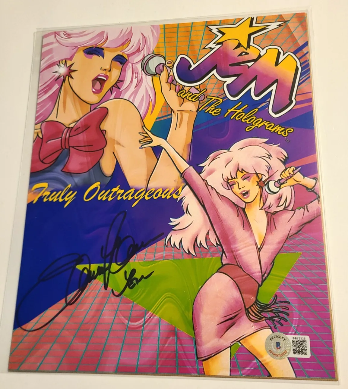 Samantha Newark — Samantha Newark (Jem and the Holograms) Signed 8 X 10 Photo, Beckett