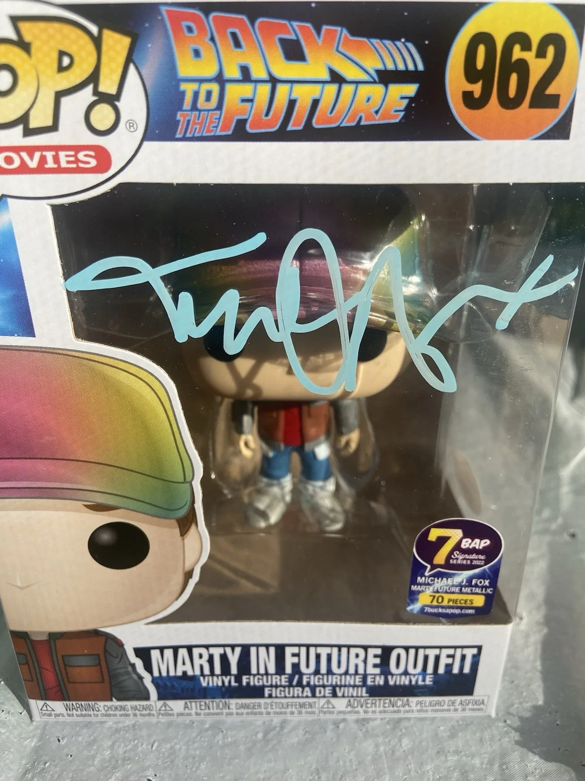 Michael J Fox — Michael J. Fox Autographed Marty in Future Outfit Funko Pop Figurine #962- JSA, изображение 3