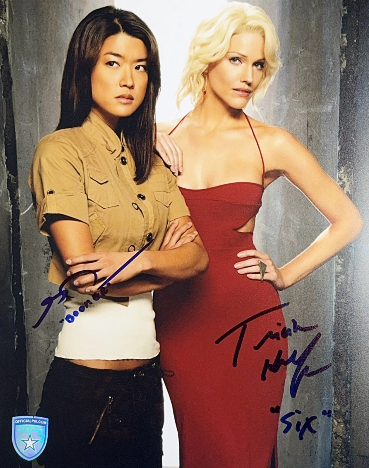 Tricia Helfer & Grace Park — Signed Tricia Helfer & Grace Park Battlestar Galactica 8x10 w/ Official Pix COA