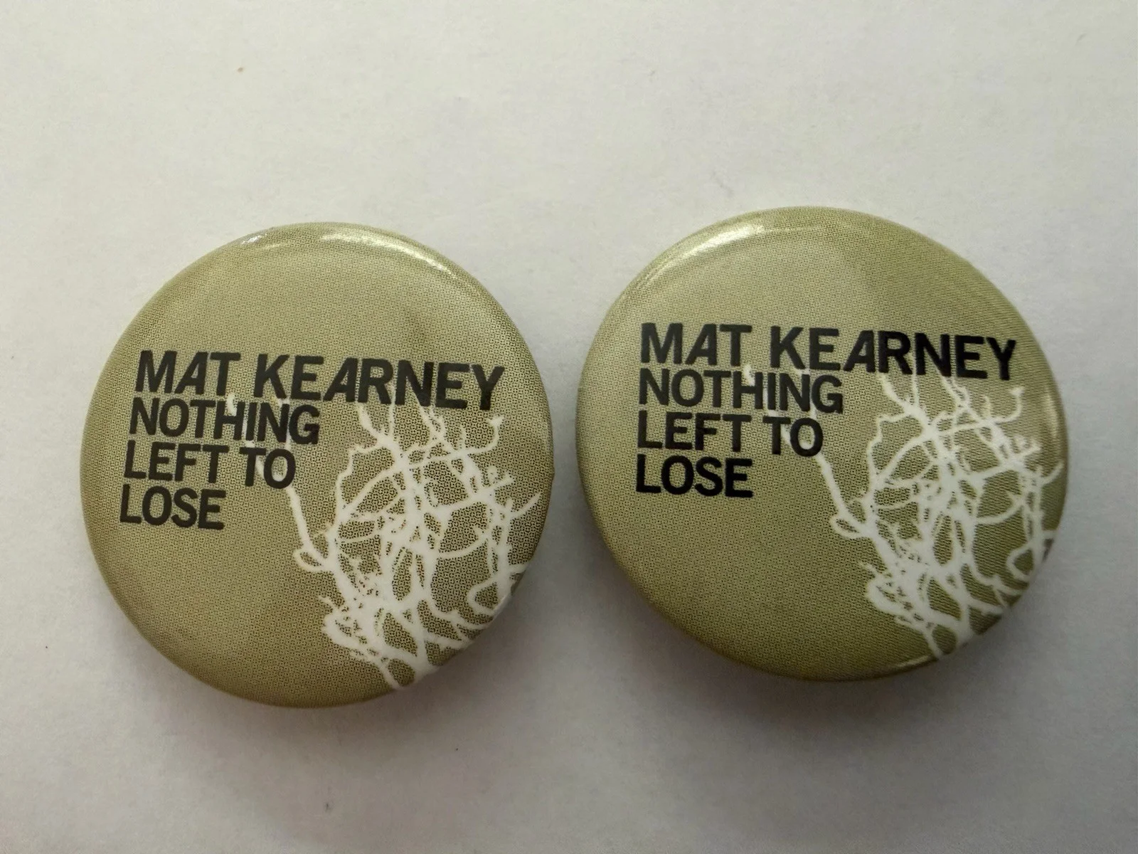 Mat Kearney Nothing Left To Lose Signed Autographed 4x6 Photo + 1.25” Button Set, изображение 4