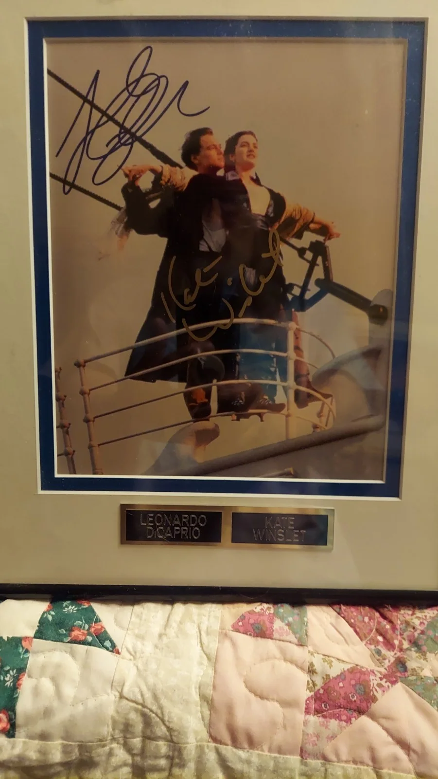 Leonardo Dicaprio / Kate Winslet — Titanic Leonardo Dicaprio & Kate Winslet Signed 8x10 matted and framed., изображение 2