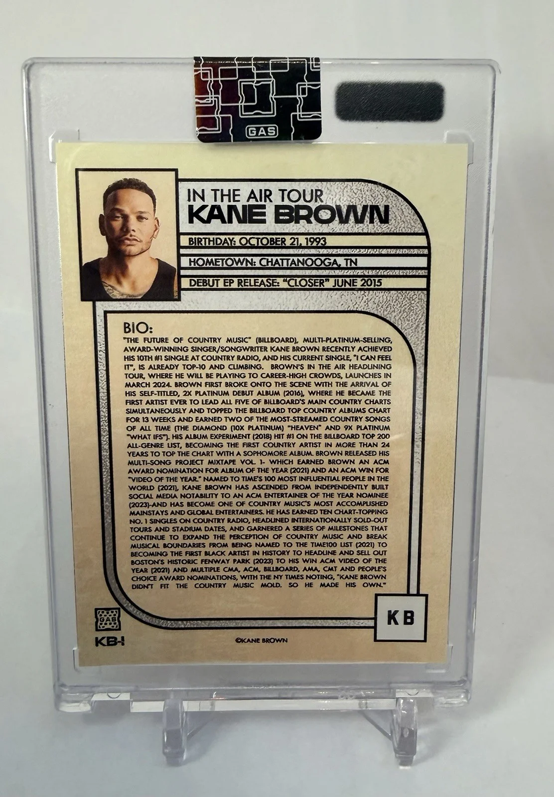 Kane Brown In The Air Tour Autographed Card in Case & Sealed Never Opened, изображение 2