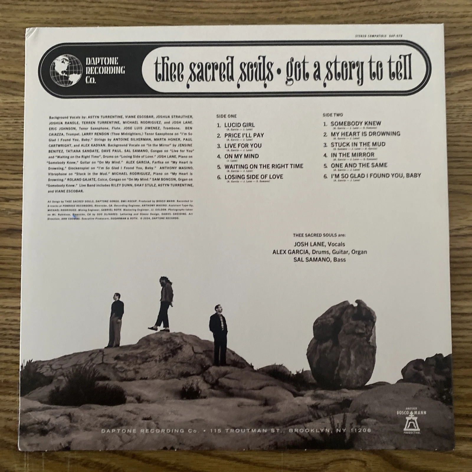 Thee Sacred Souls Band Autographed Vinyl Album Got A Story To Tell Josh Lane +2, изображение 4