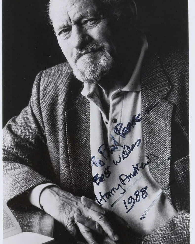 HARRY ANDREWS — HARRY ANDREWS - PHOTOGRAPH SIGNED & INSCRIBED ACCOMPANY A SIGNED TYPED LETTER, изображение 2